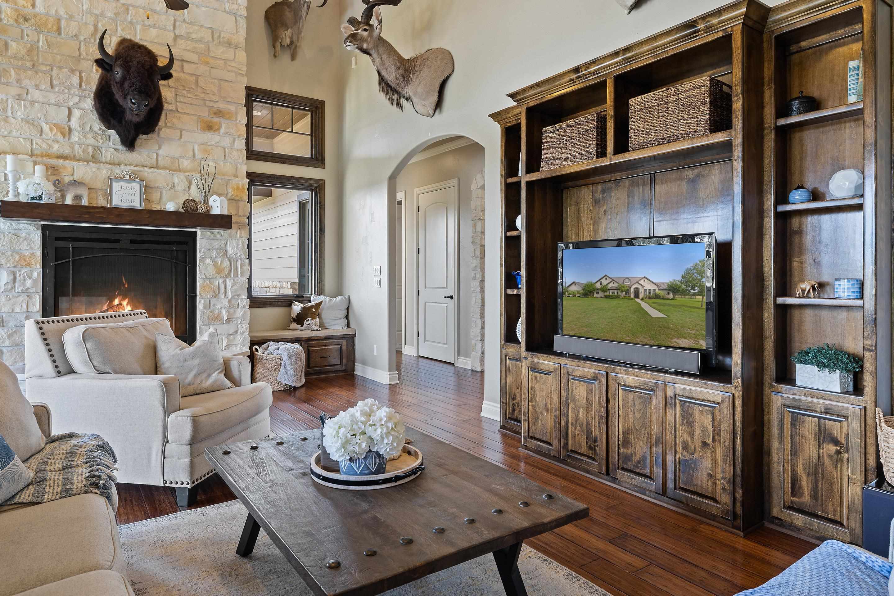 3085 County Road 200