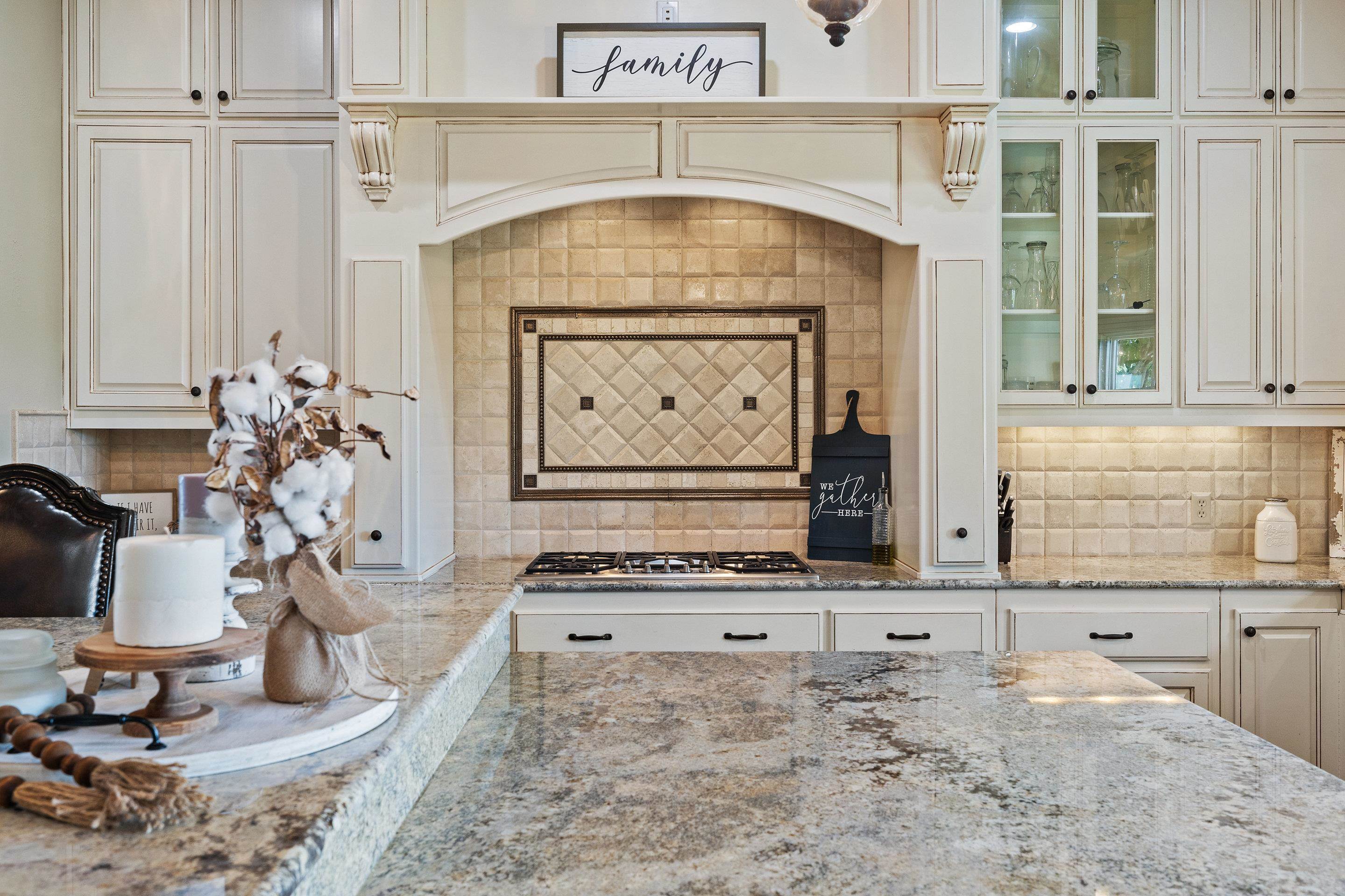 3085 County Road 200