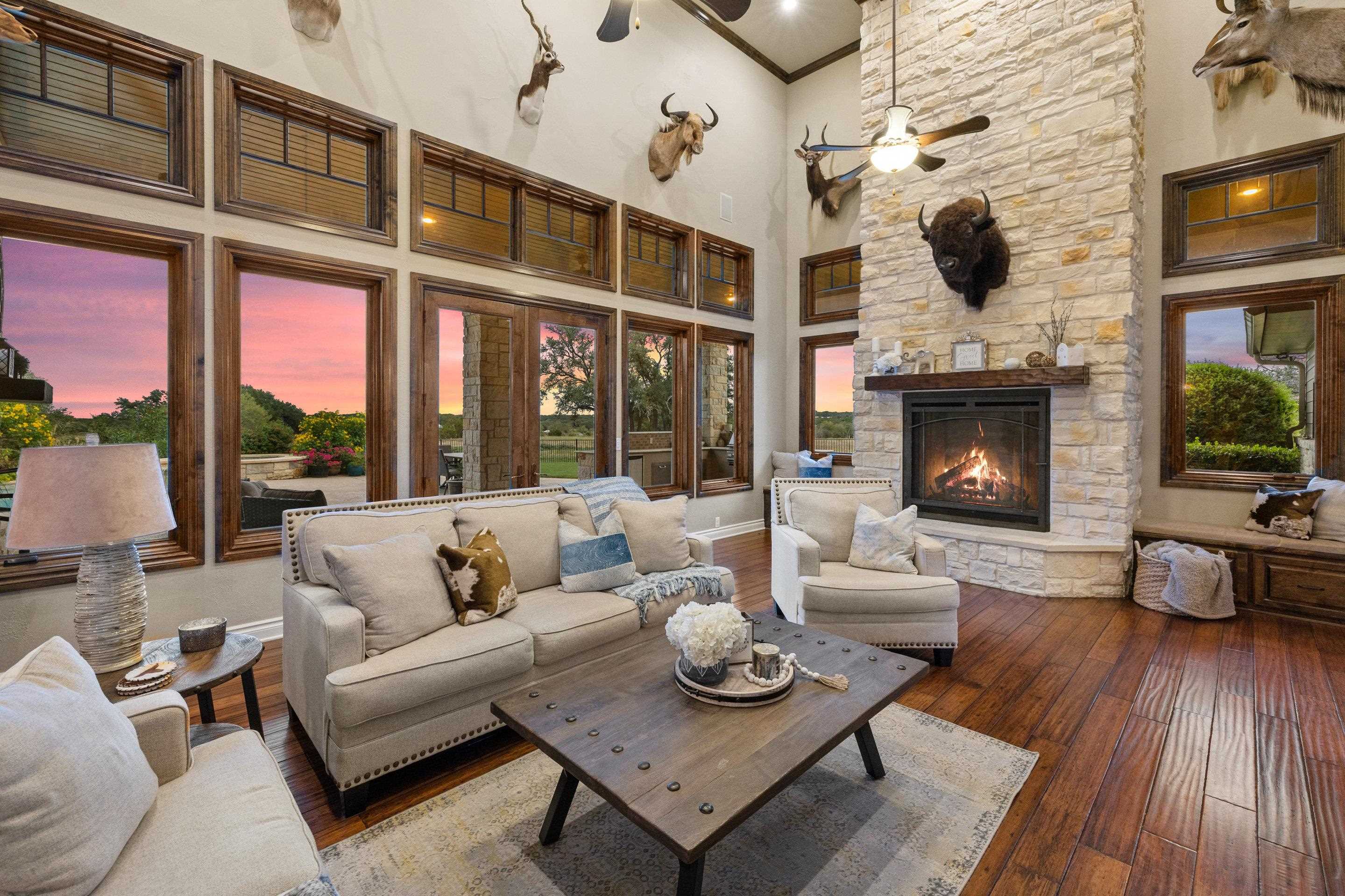 3085 County Road 200