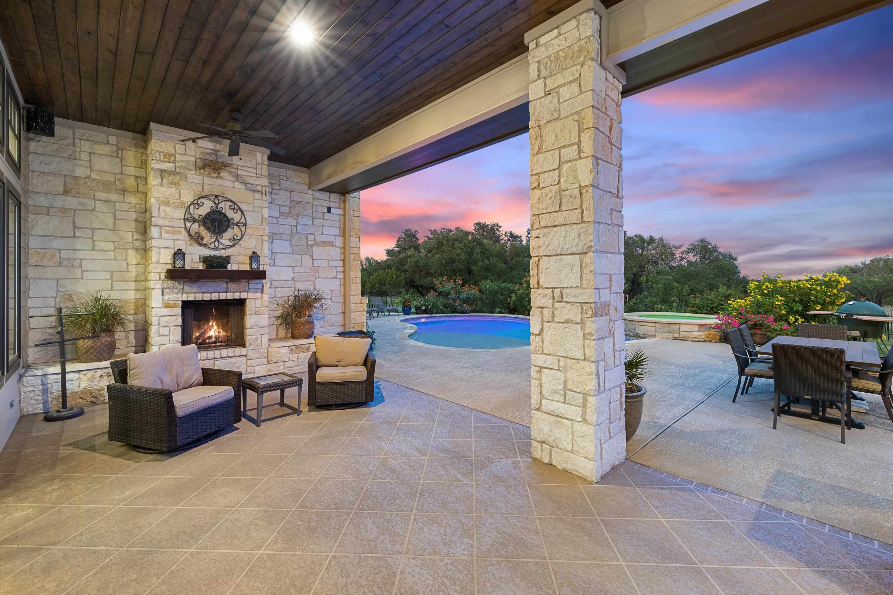 3085 County Road 200