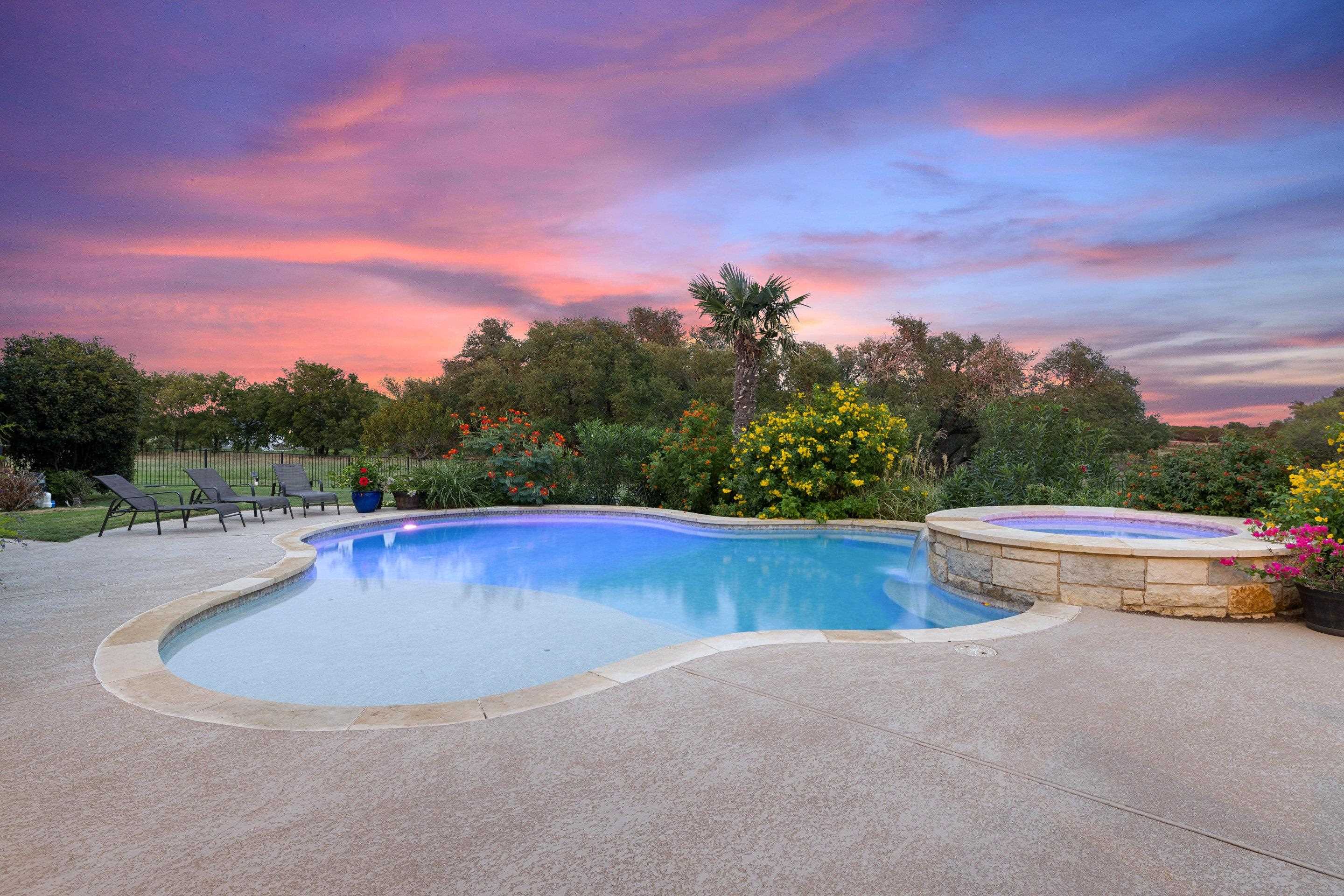 3085 County Road 200