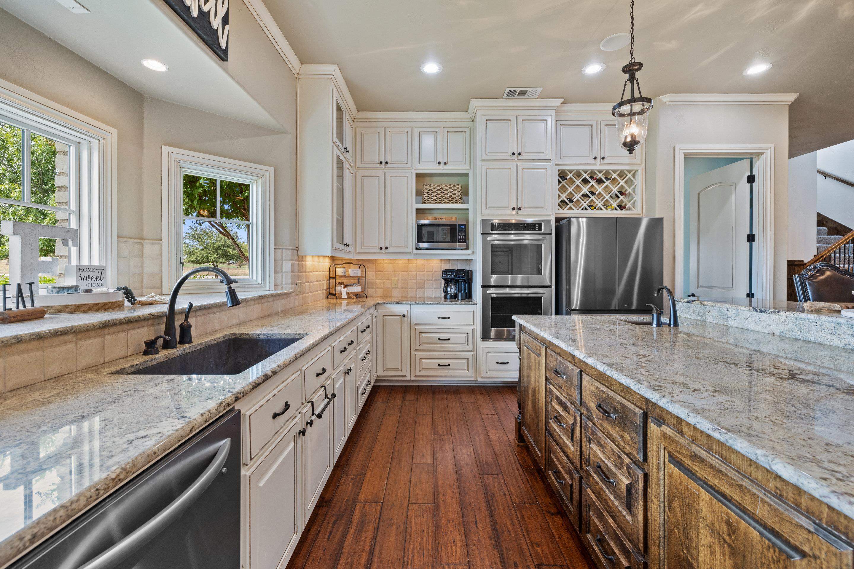 3085 County Road 200