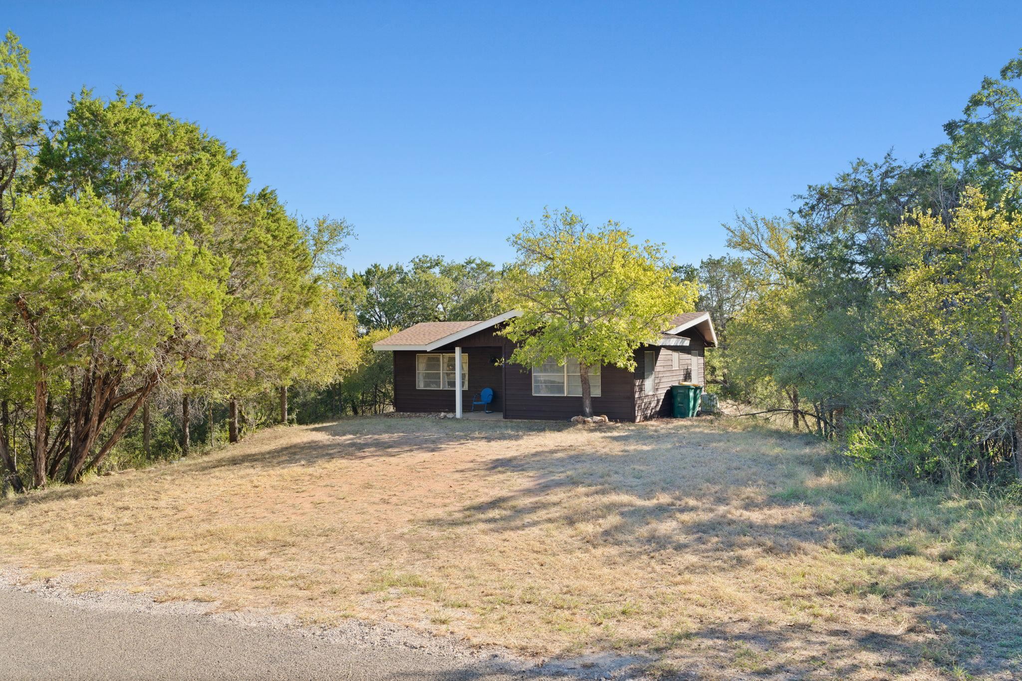 749 Driftwood Ln
