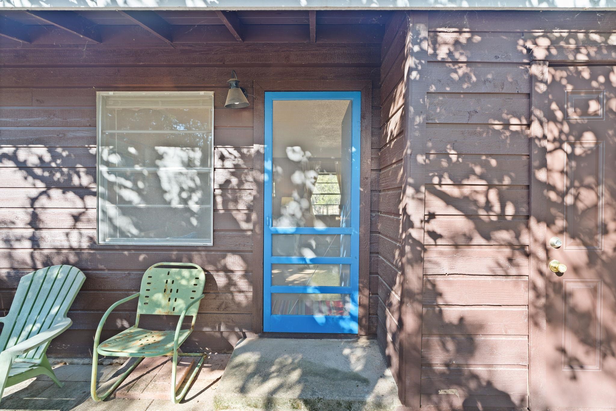 749 Driftwood Ln