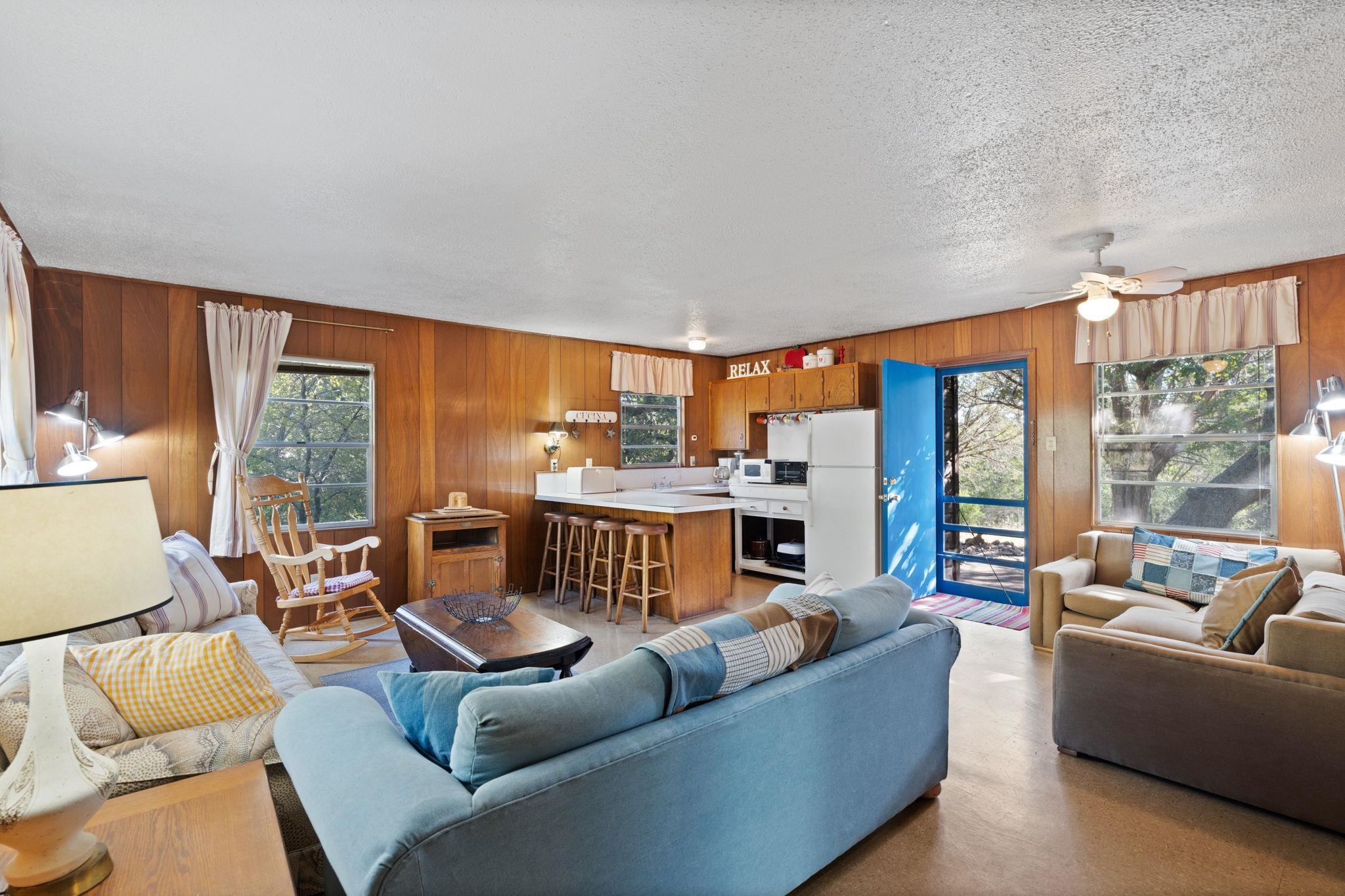749 Driftwood Ln