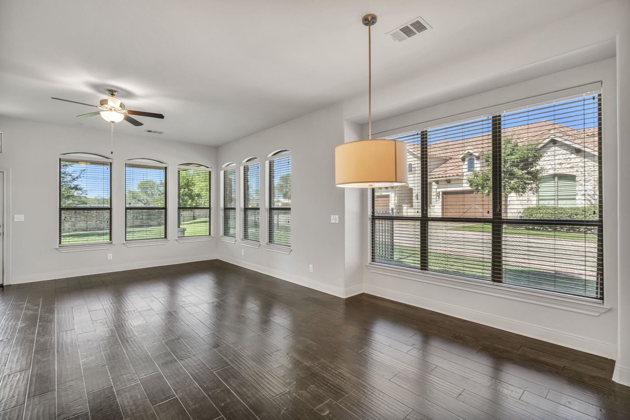 307 Enclave Circle