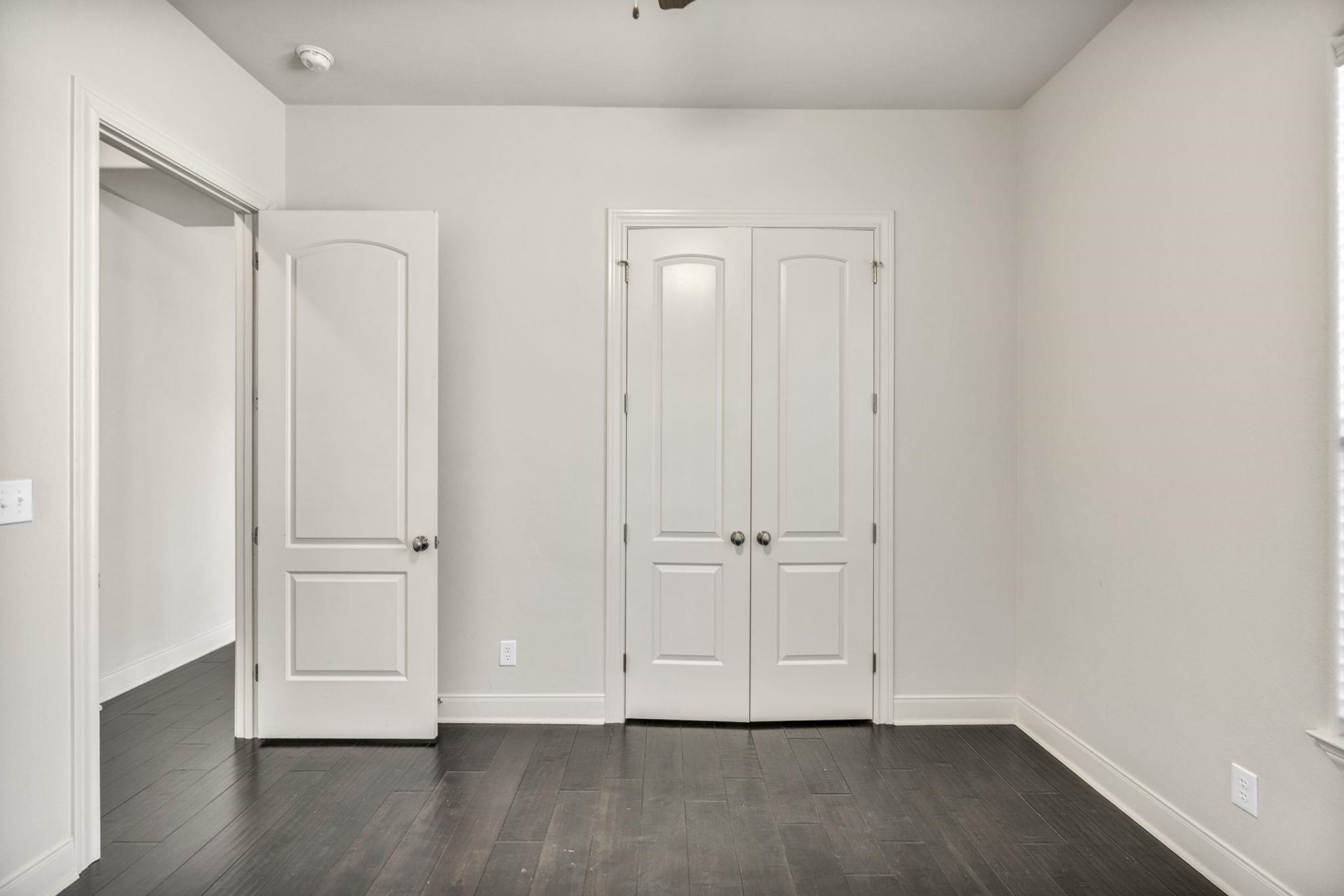 307 Enclave Circle