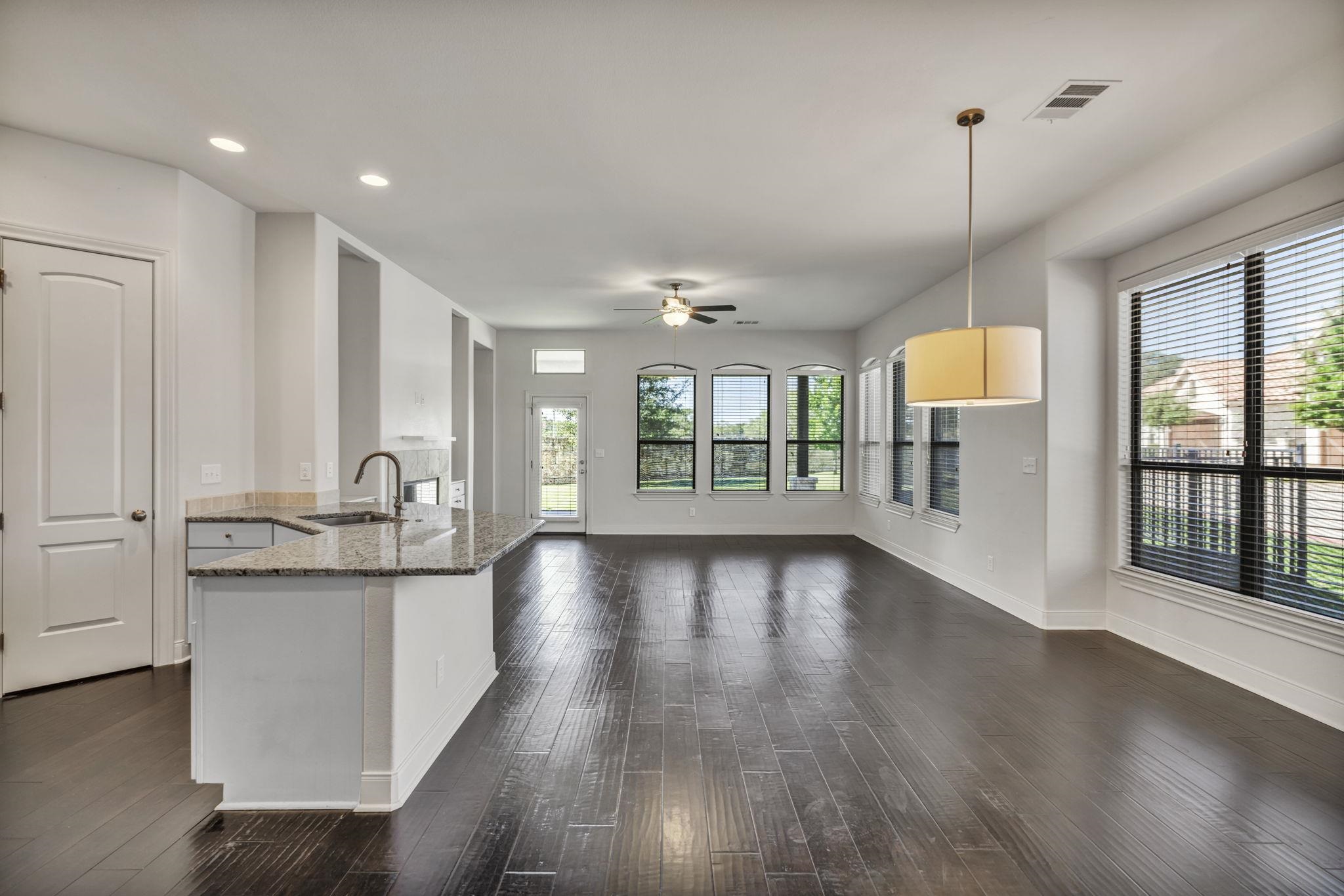 307 Enclave Circle