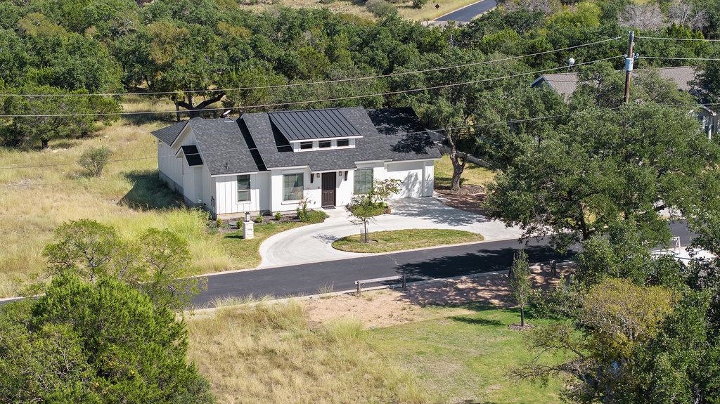 1307 Whitetail Rd