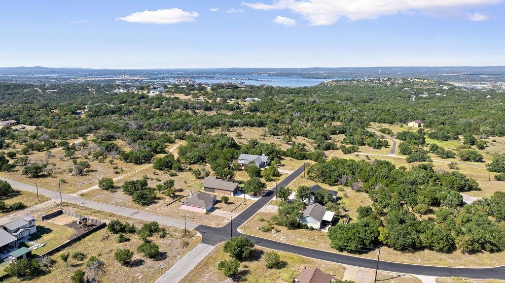 1307 Whitetail Rd