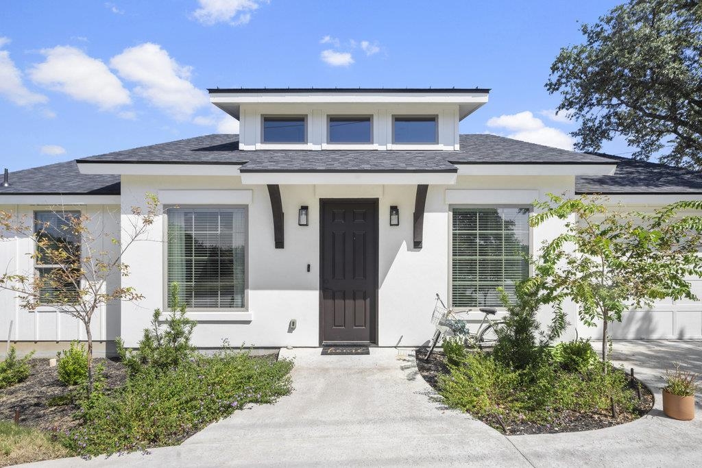 1307 Whitetail Rd