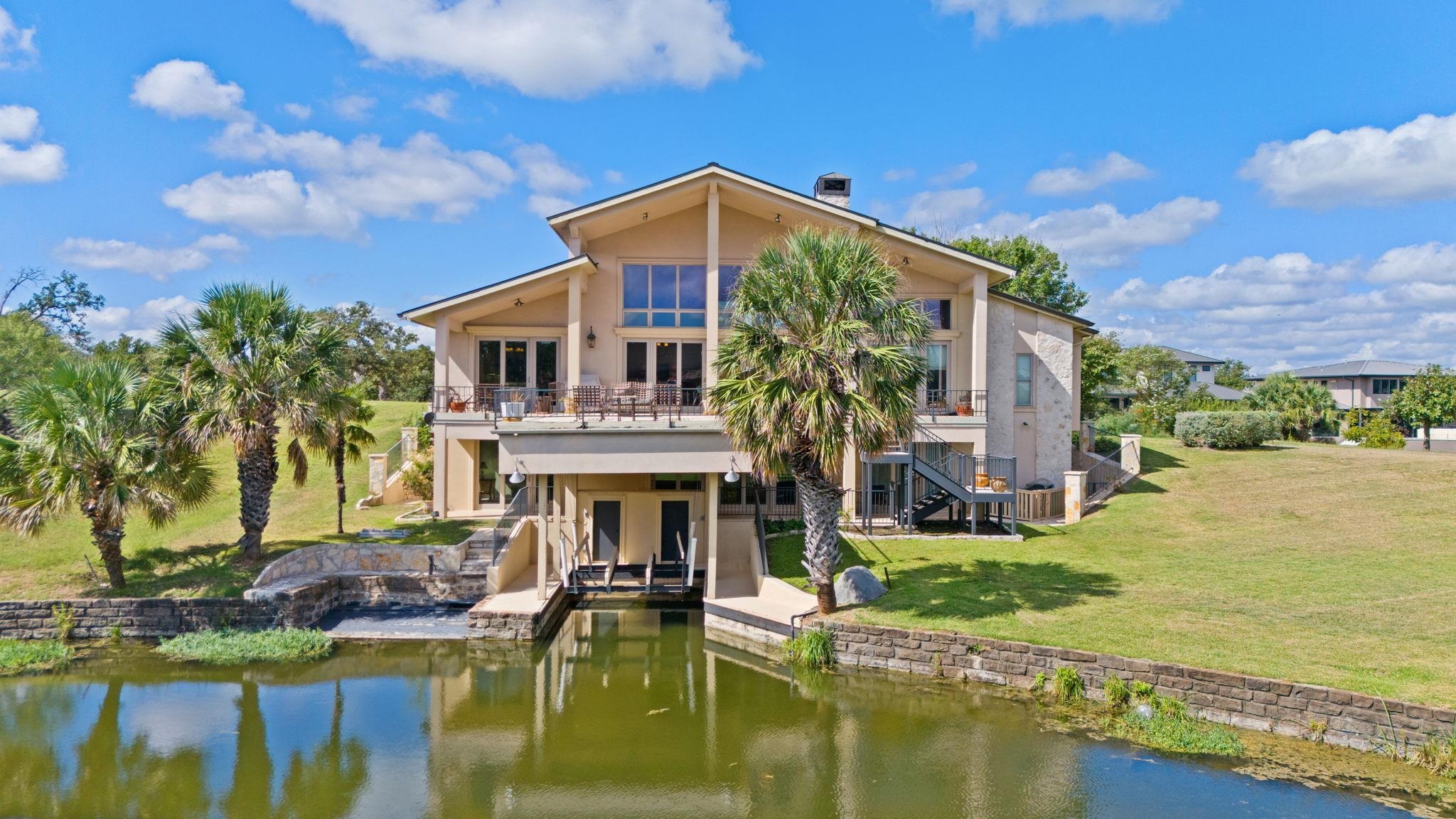 68 Applehead Island Dr