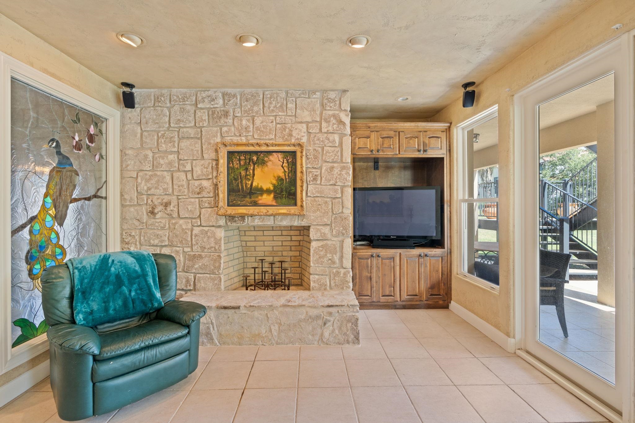 68 Applehead Island Dr