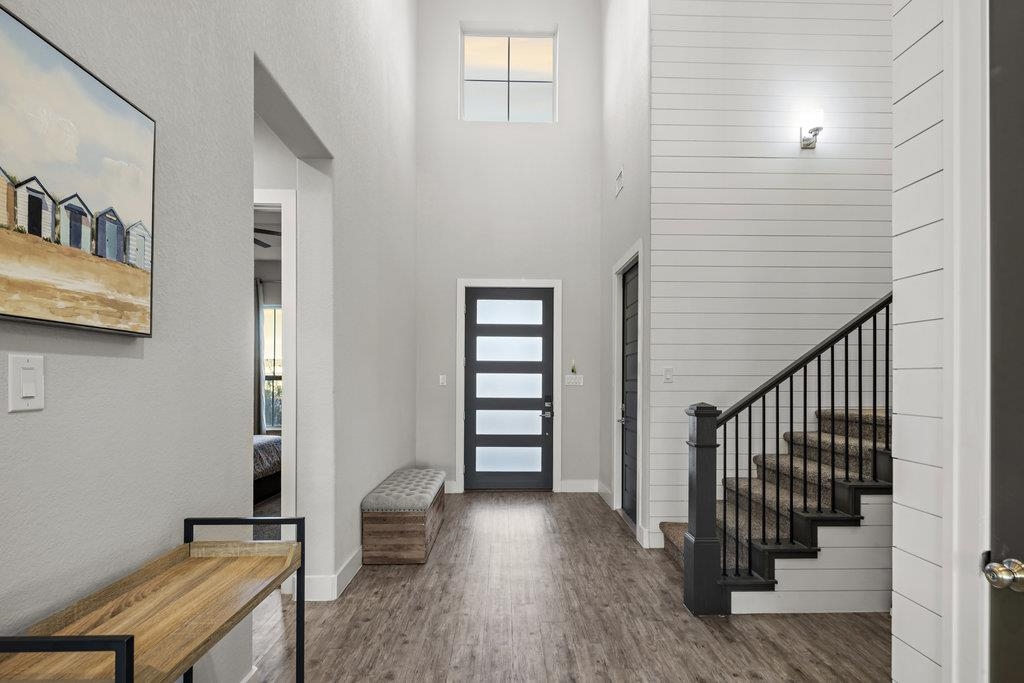 208 Archview Lane