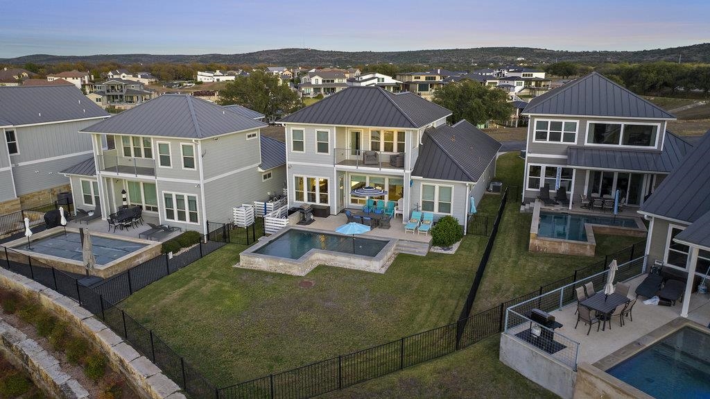 208 Archview Lane