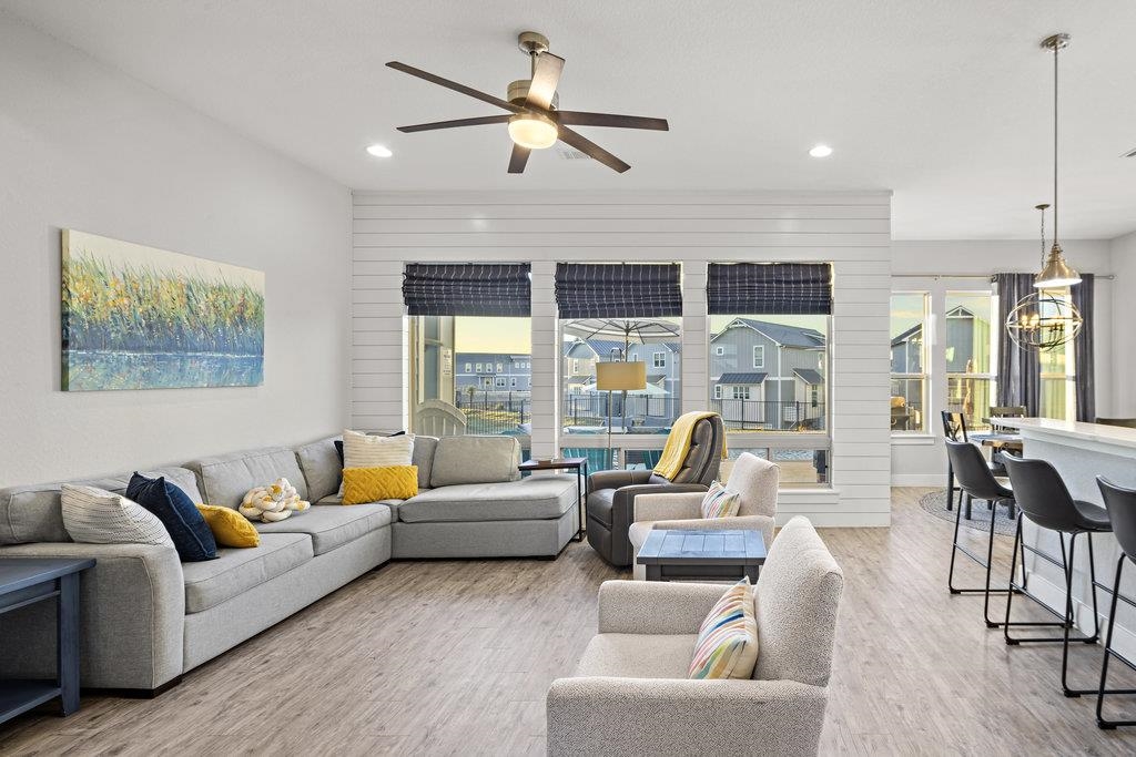 208 Archview Lane