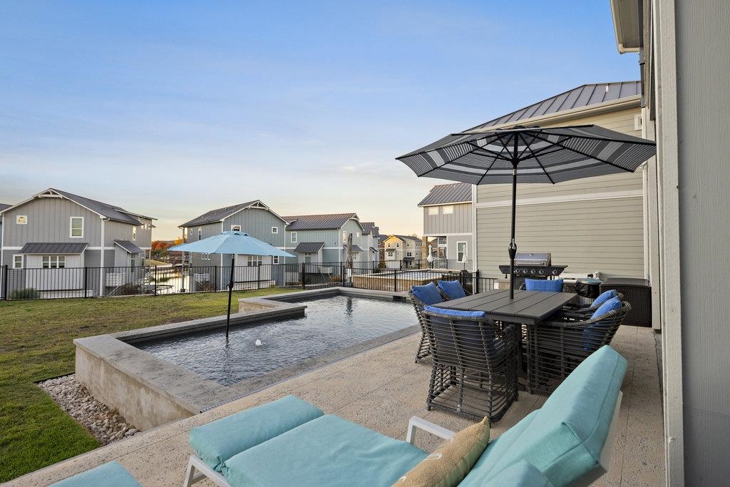 208 Archview Lane