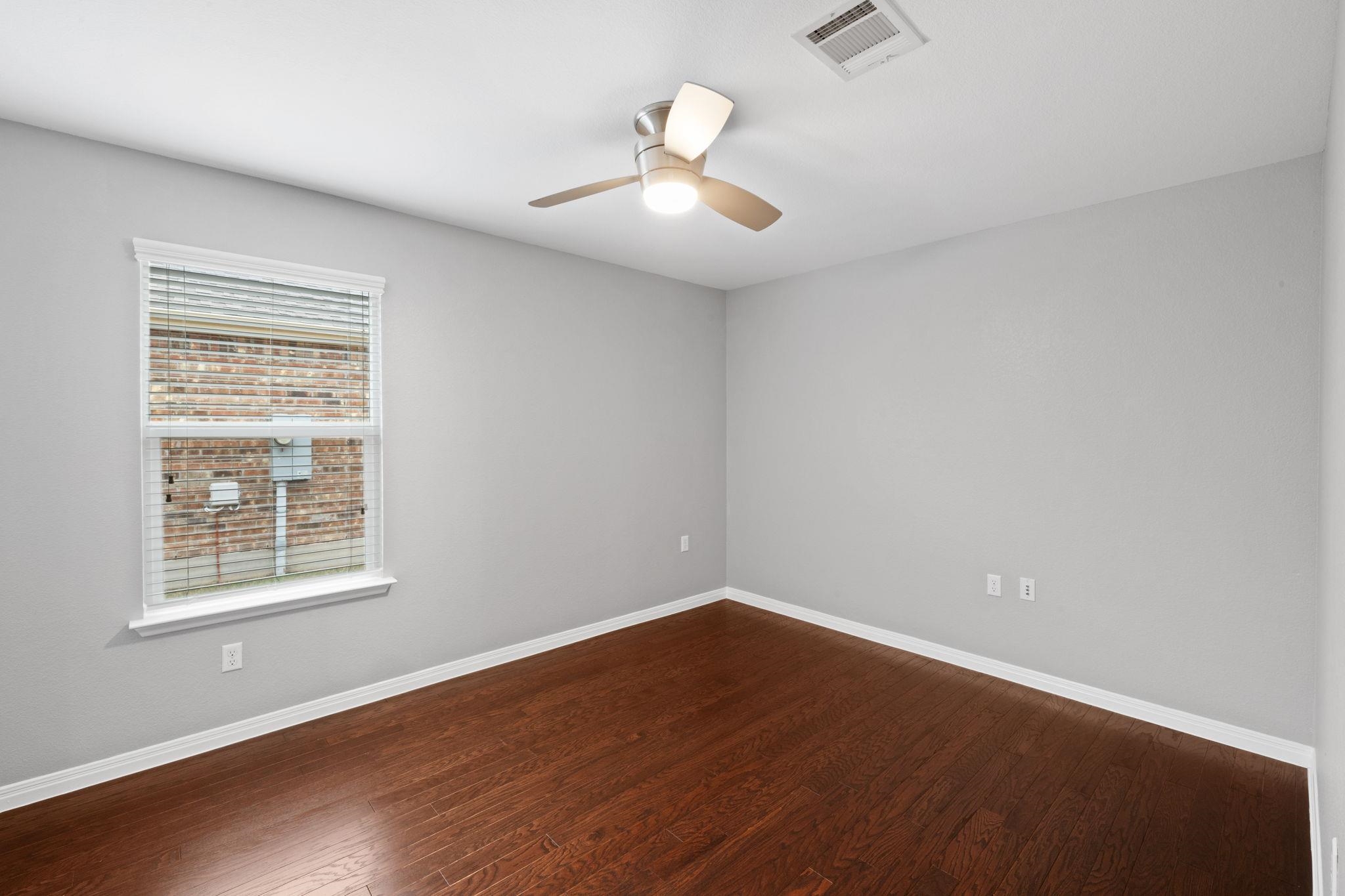 823 Hamilton Ln