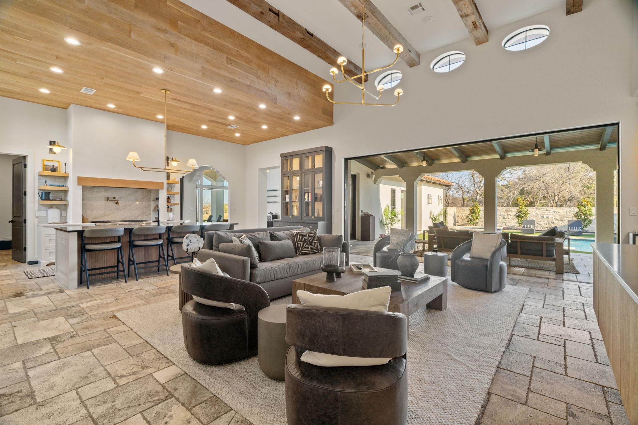451 La Serena Loop