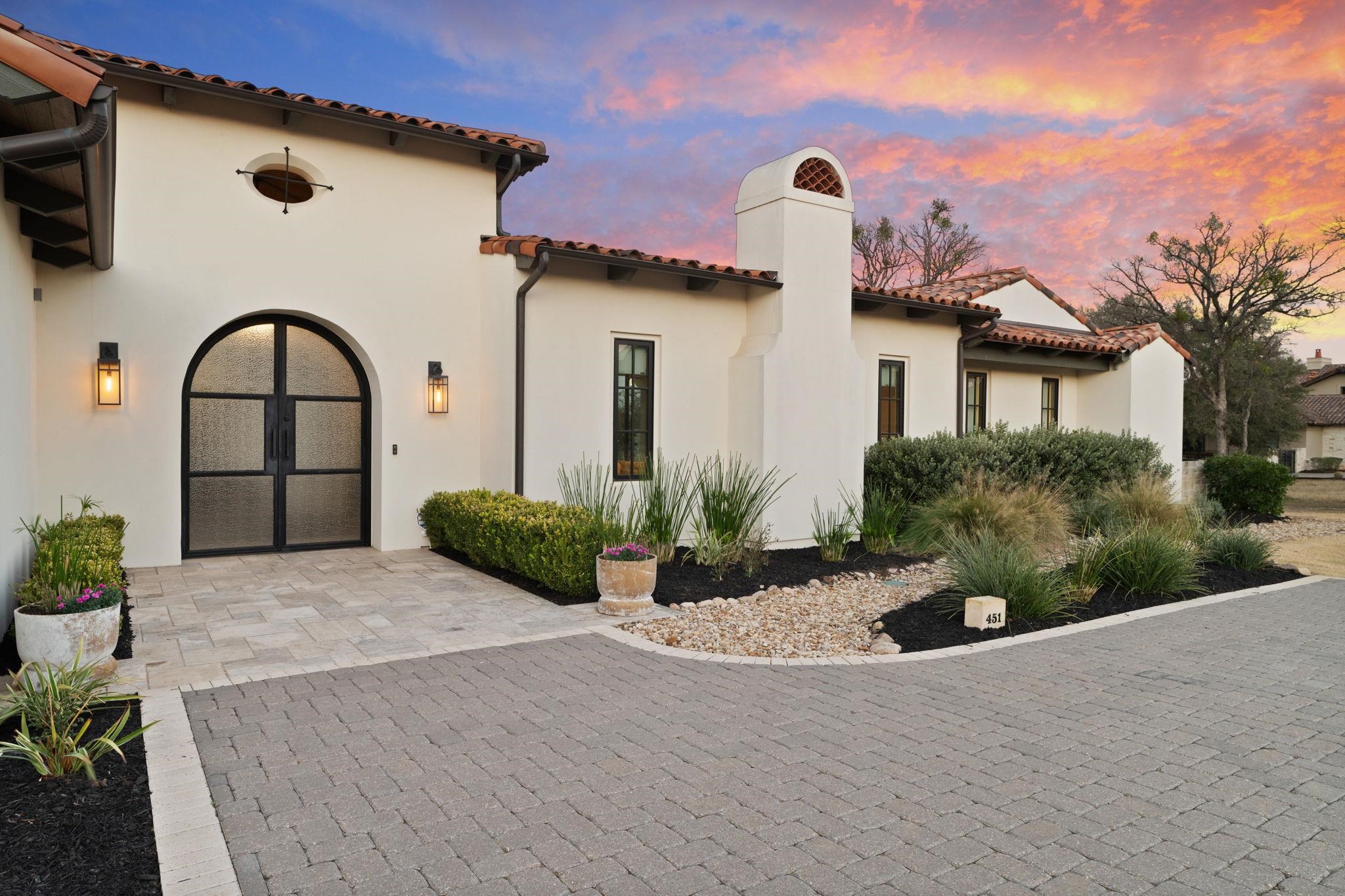 451 La Serena Loop