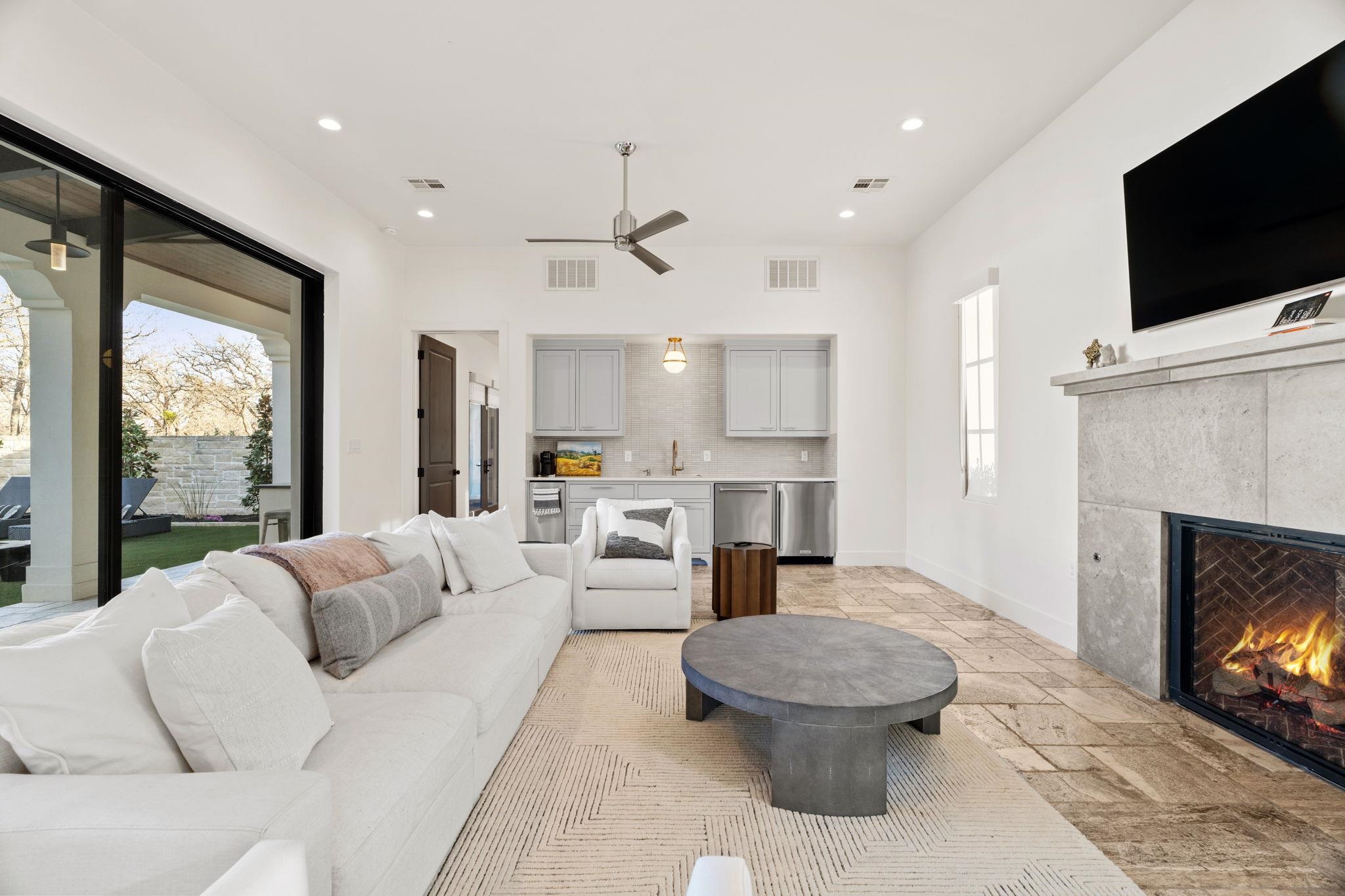 451 La Serena Loop