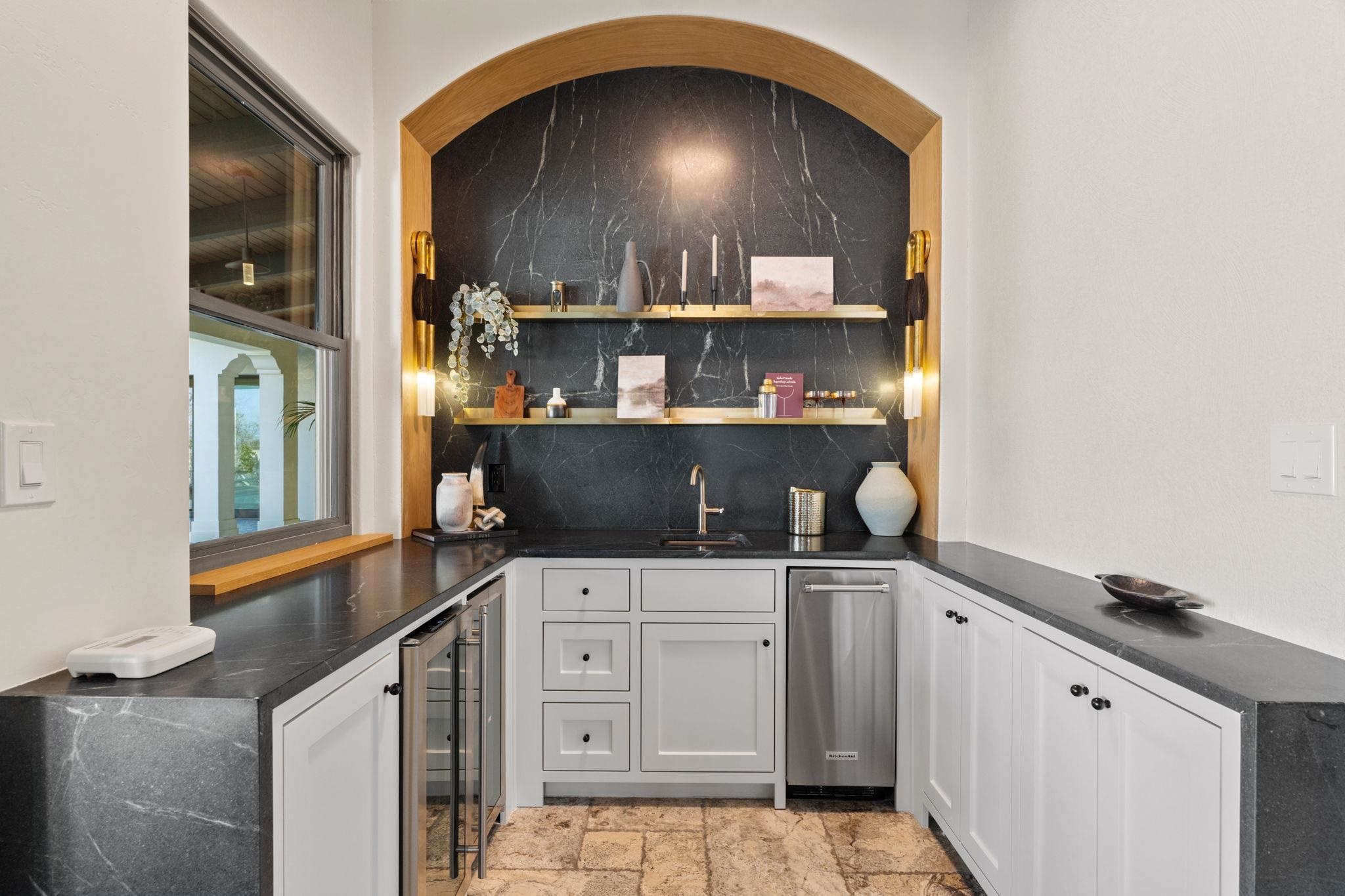 451 La Serena Loop