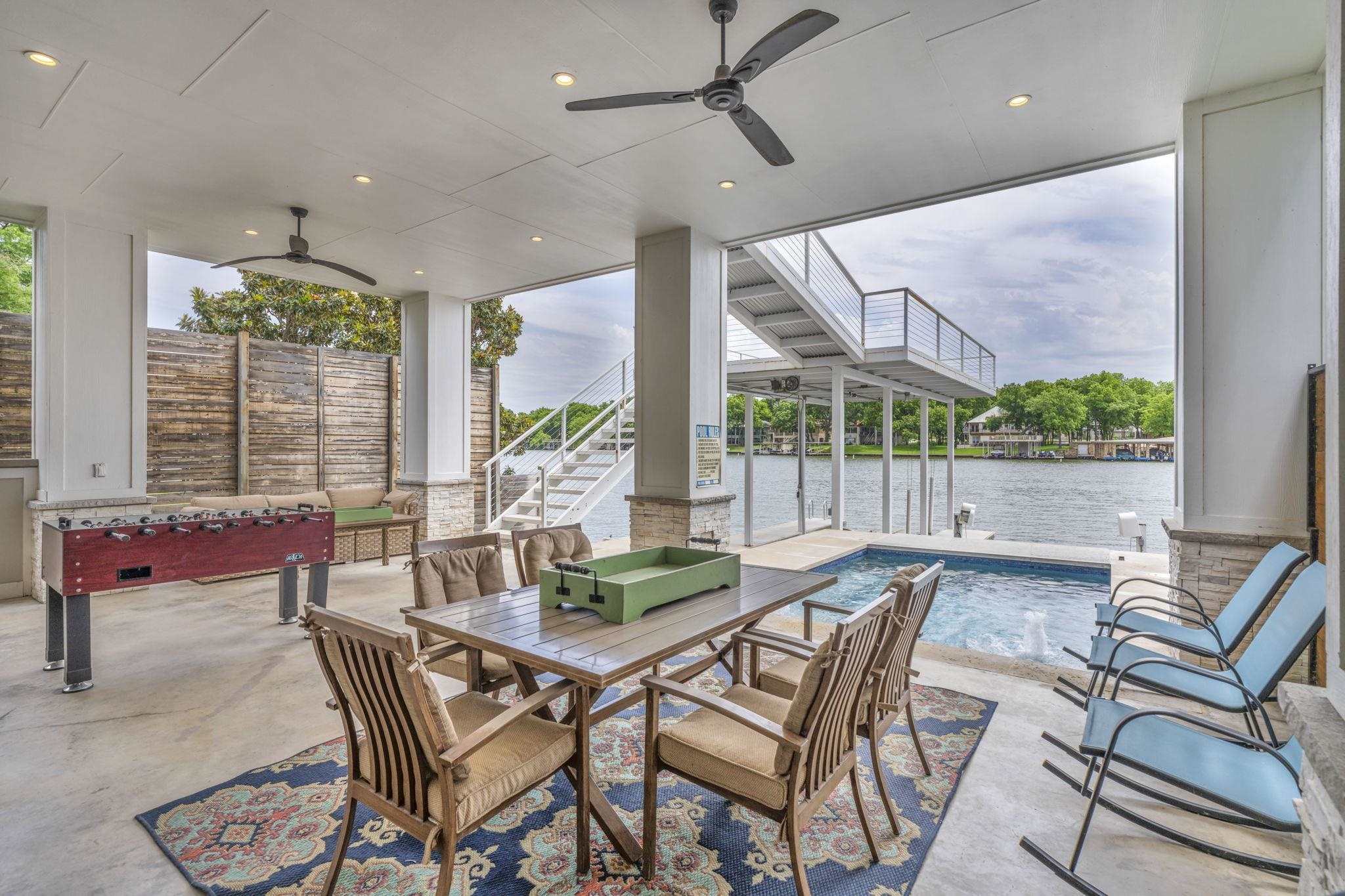 127 Cypress Shores Ln