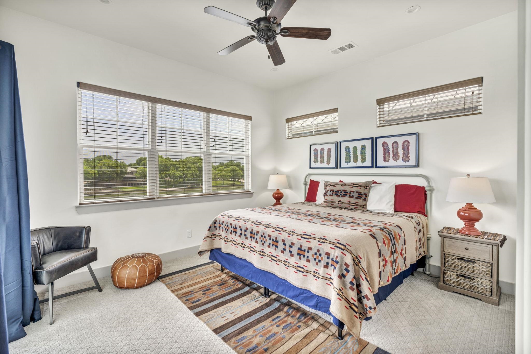 127 Cypress Shores Ln