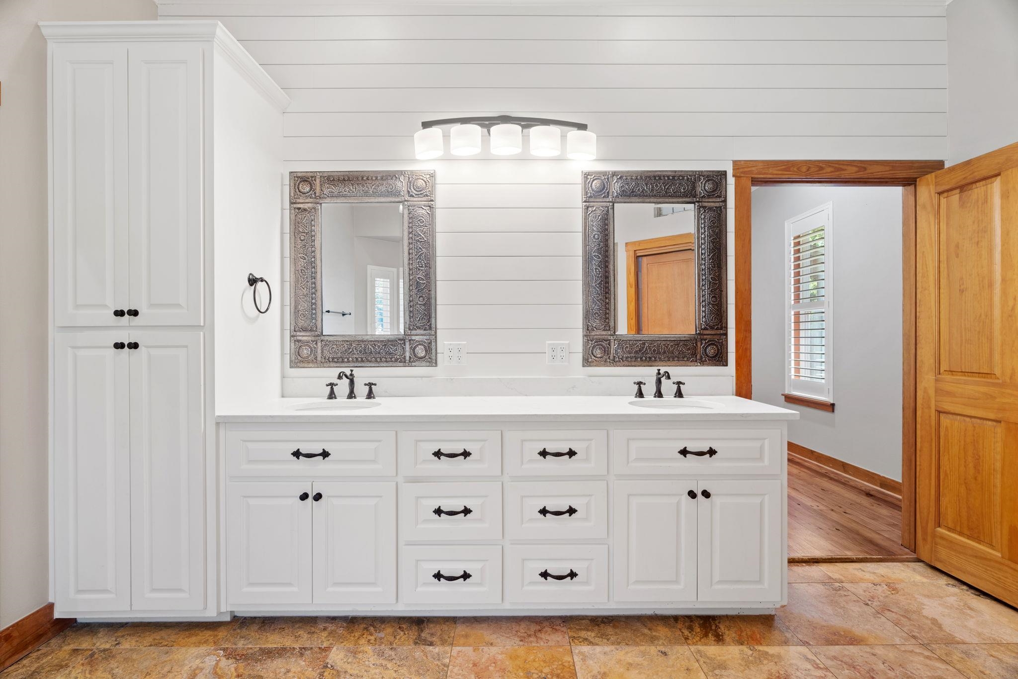 412 E Haney Trace Street