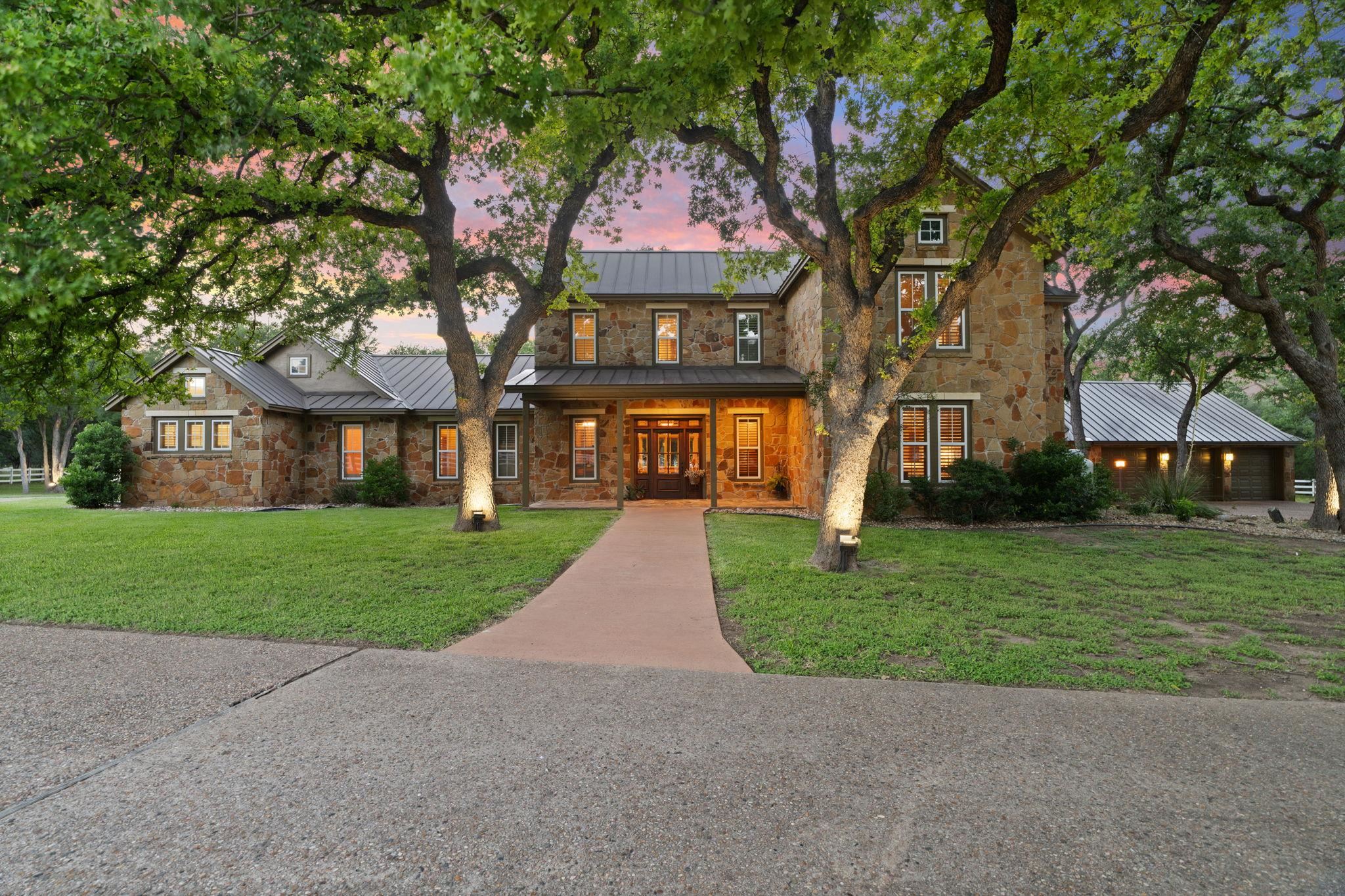 412 E Haney Trace Street