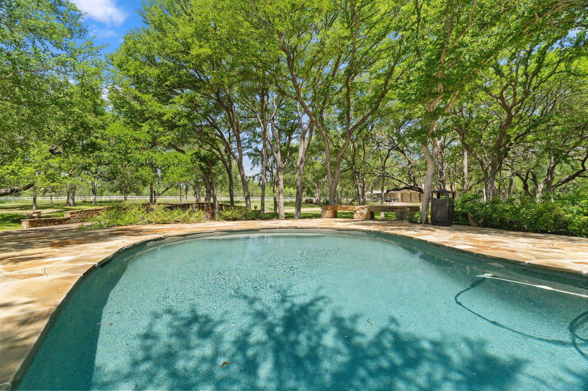 412 E Haney Trace Street