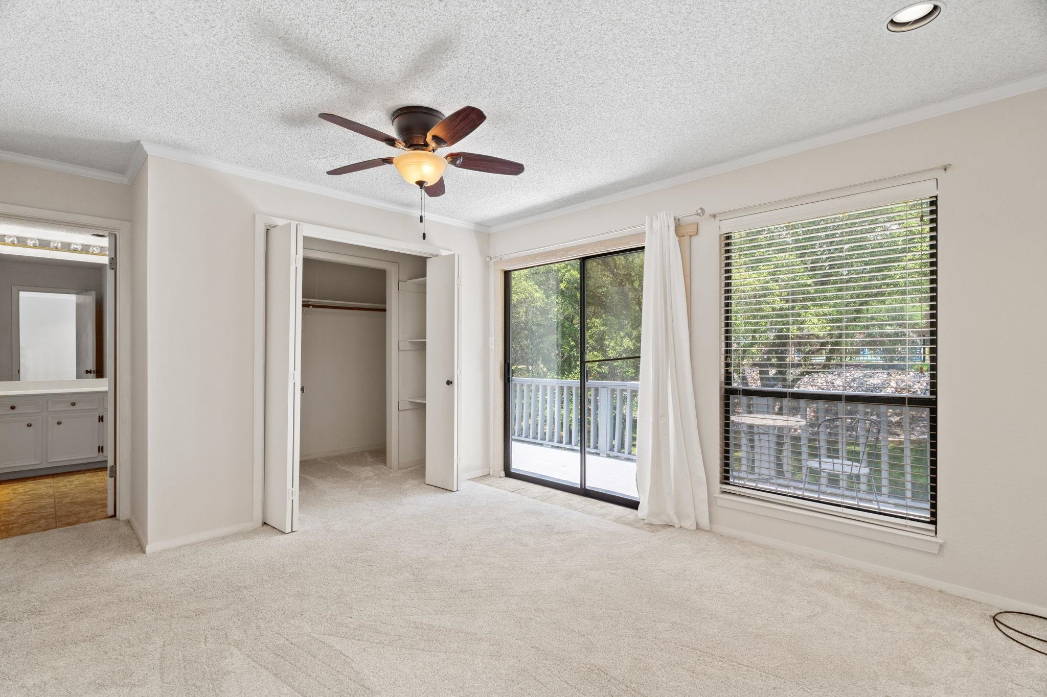 501 Highlands Blvd. #16