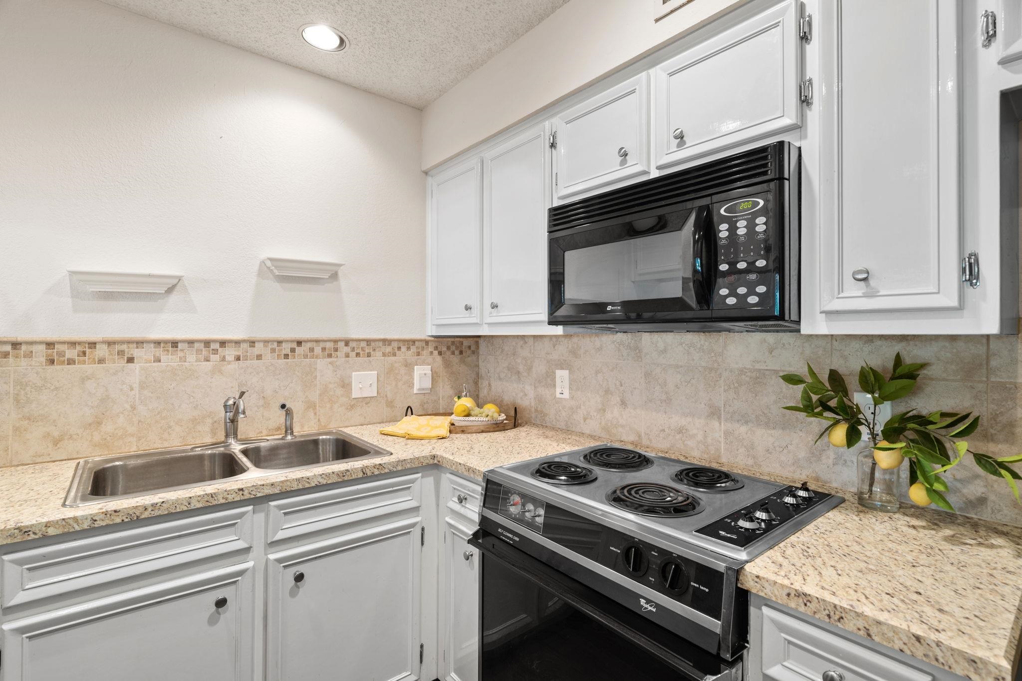 501 Highlands Blvd. #16