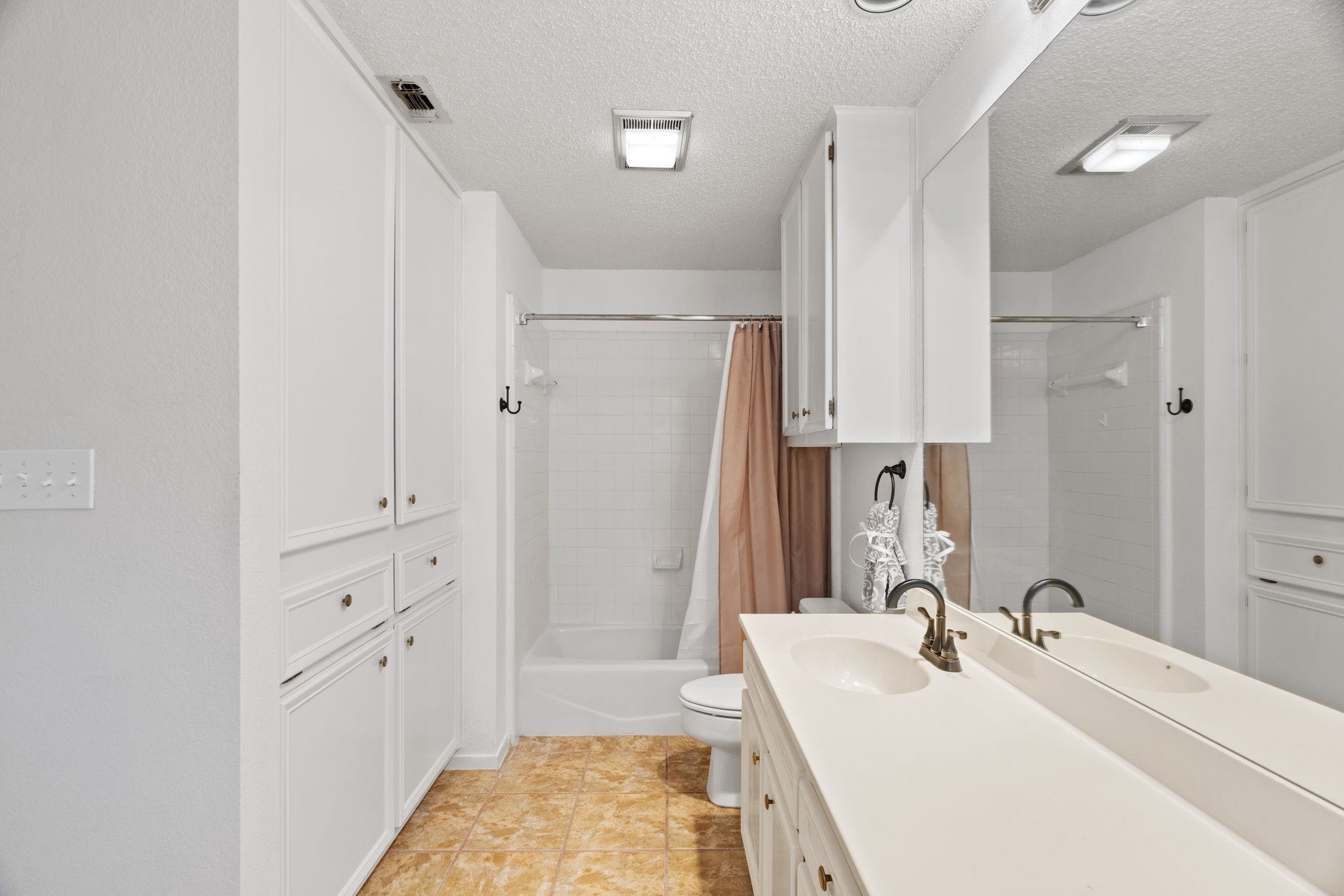 501 Highlands Blvd. #16