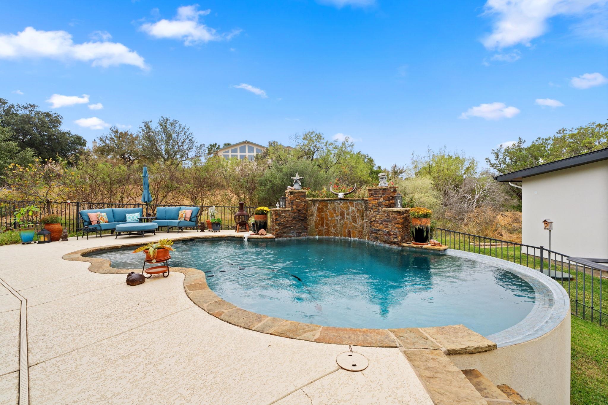 205 Kites Court