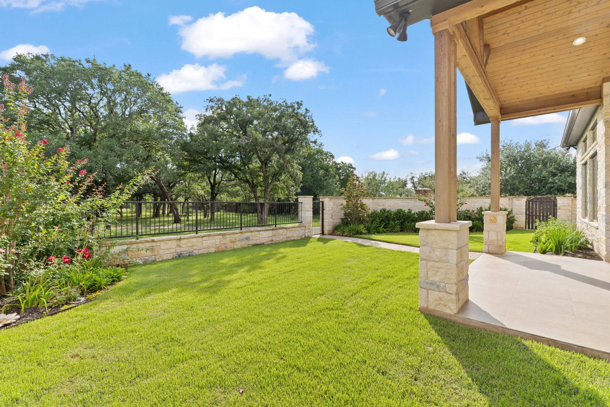 106 Lampasas Court
