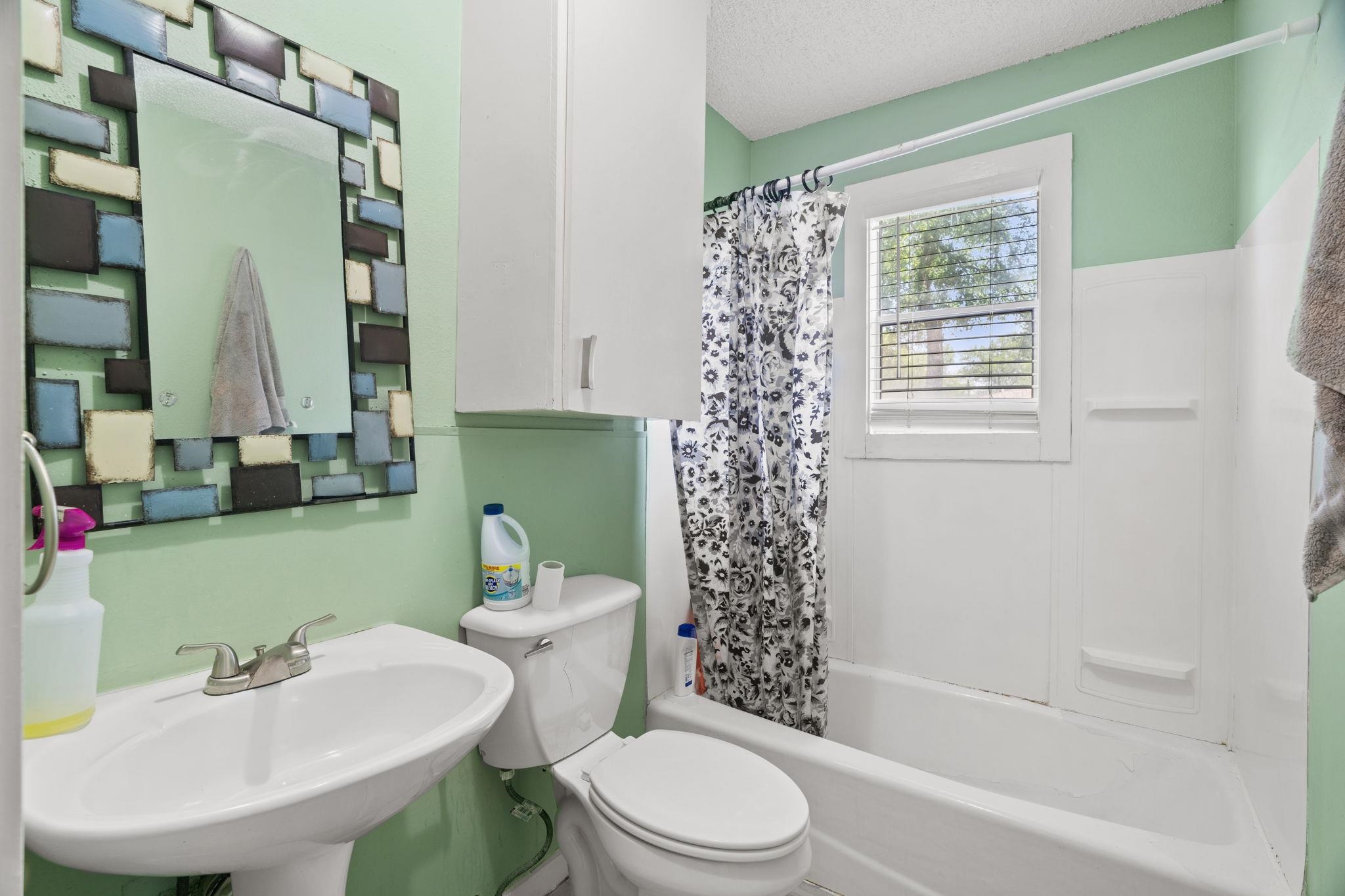 1905 Kingscircle Drive