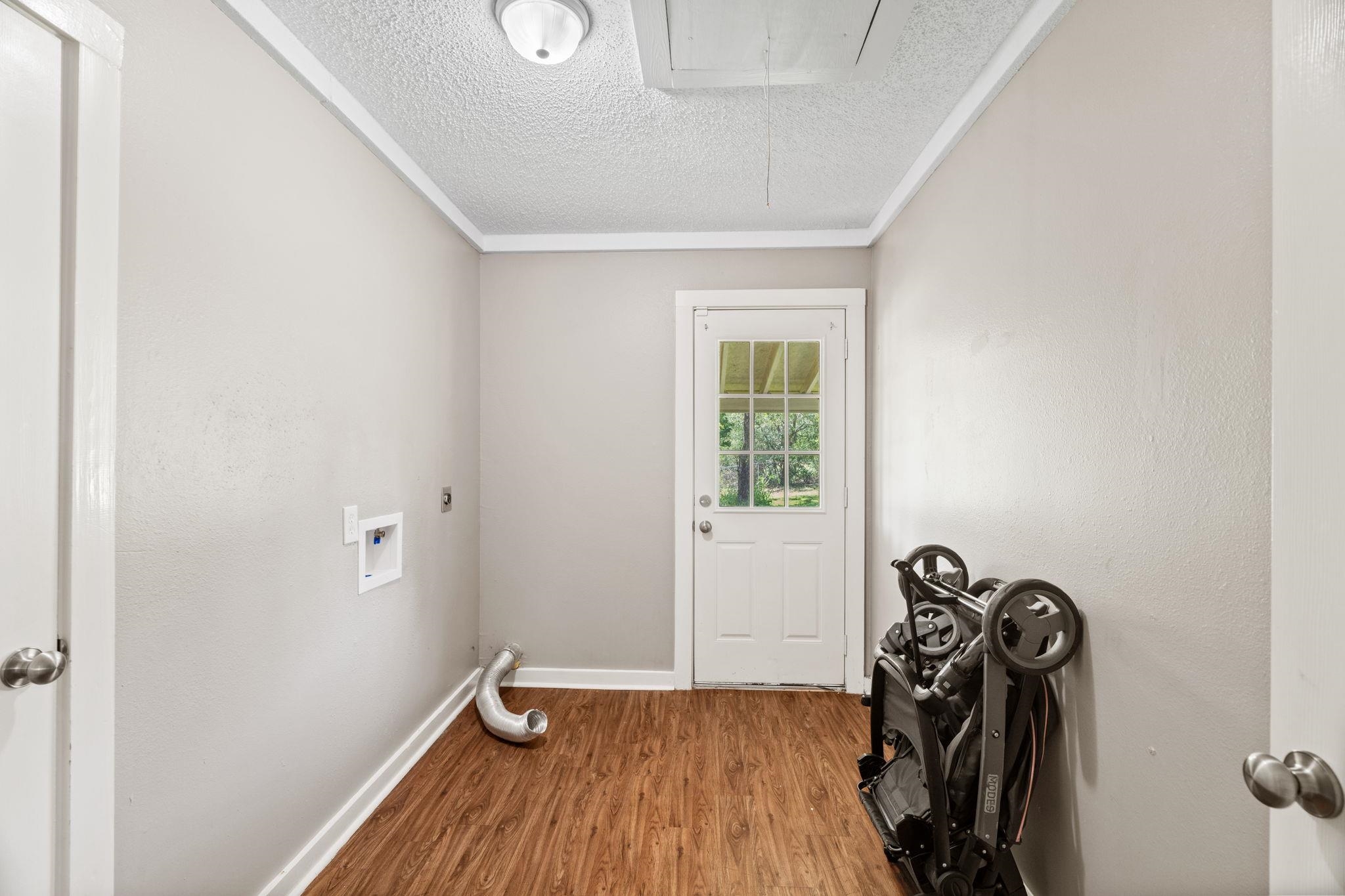 1905 Kingscircle Drive