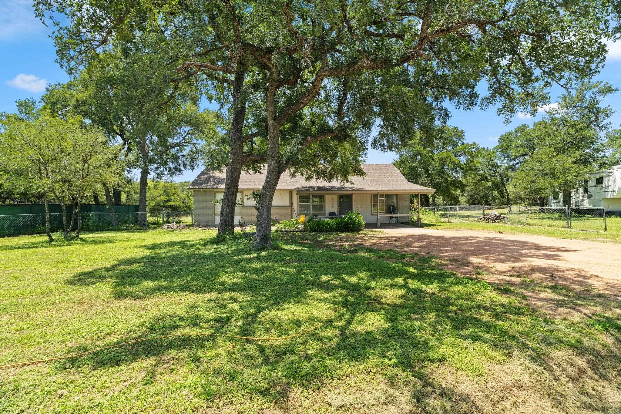 1905 Kingscircle Drive