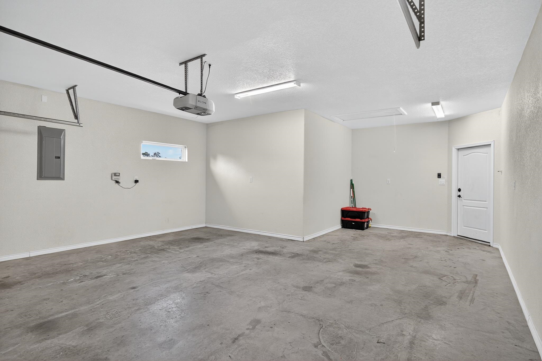 237 Meadowlakes Drive