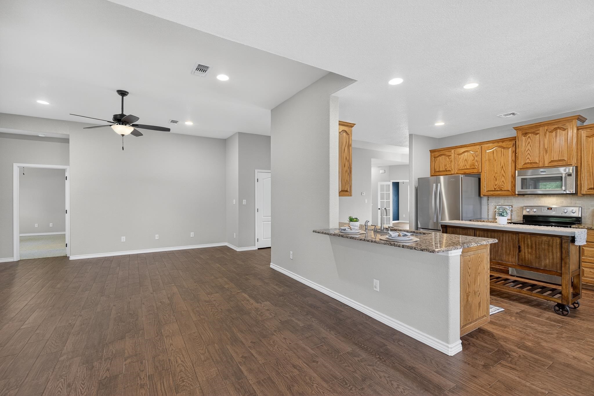 237 Meadowlakes Drive