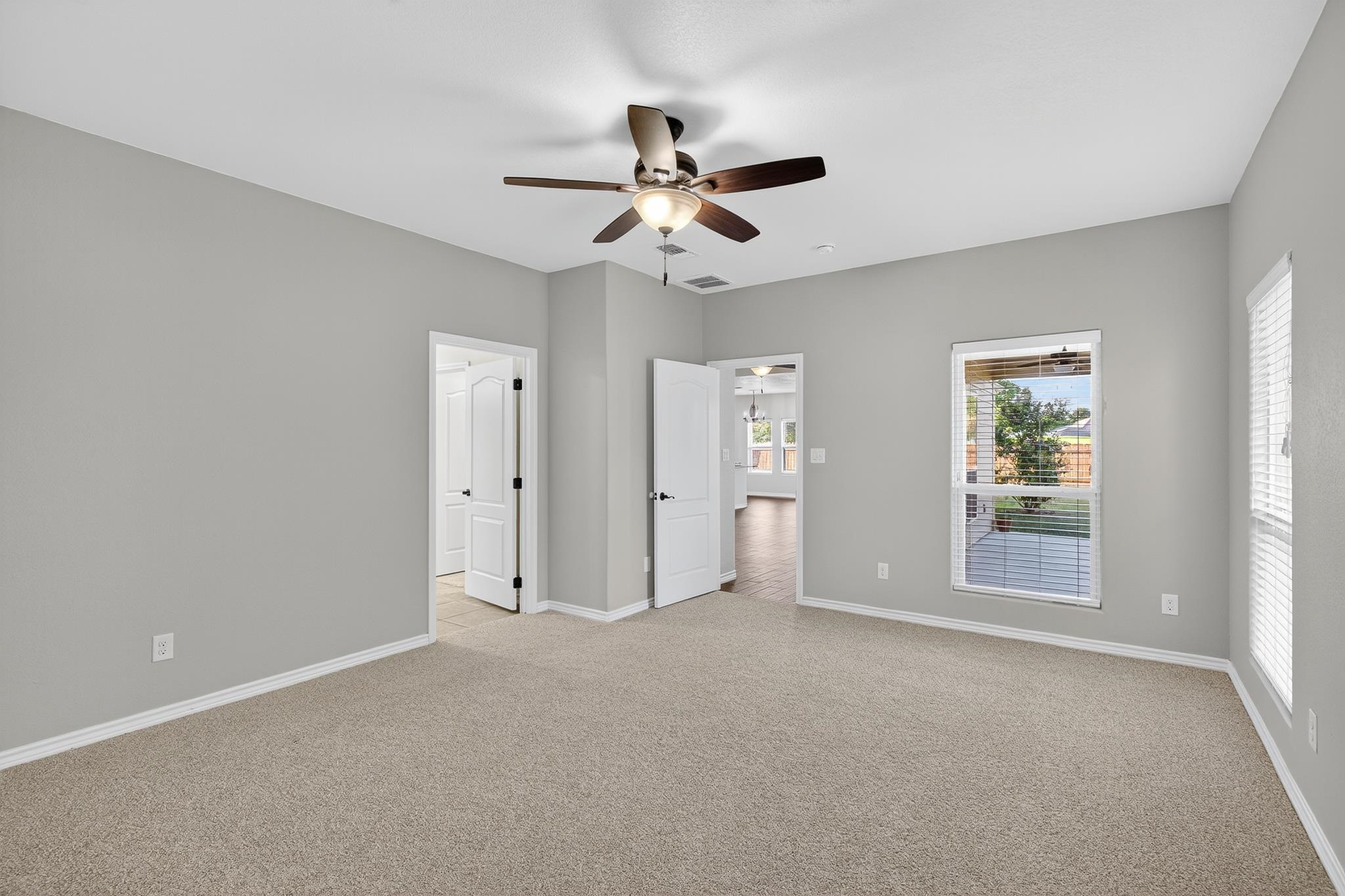 237 Meadowlakes Drive