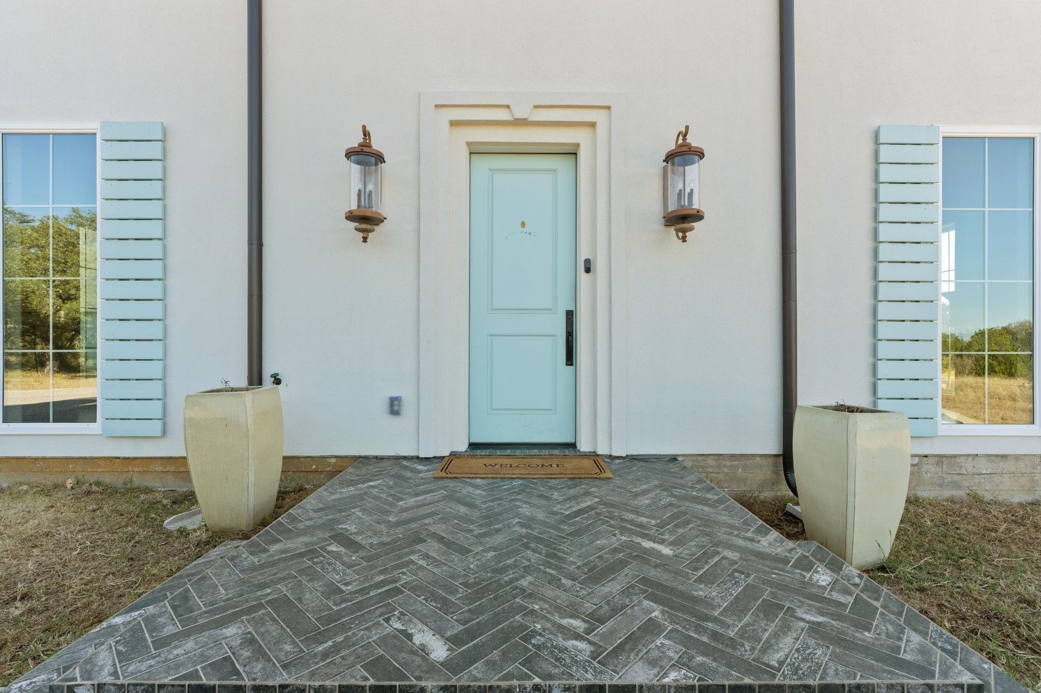 301 Twisted Oak Drive