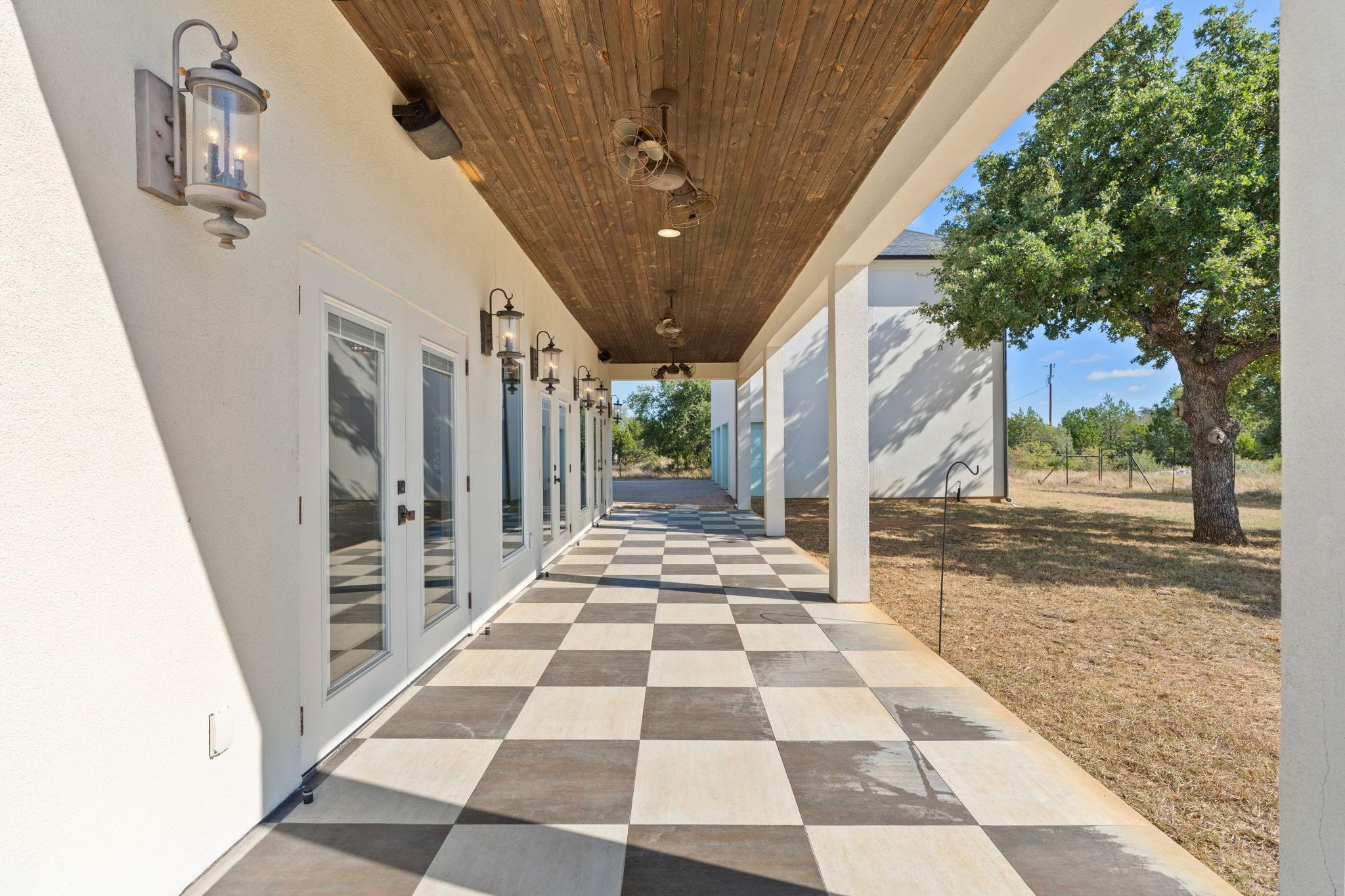 301 Twisted Oak Drive