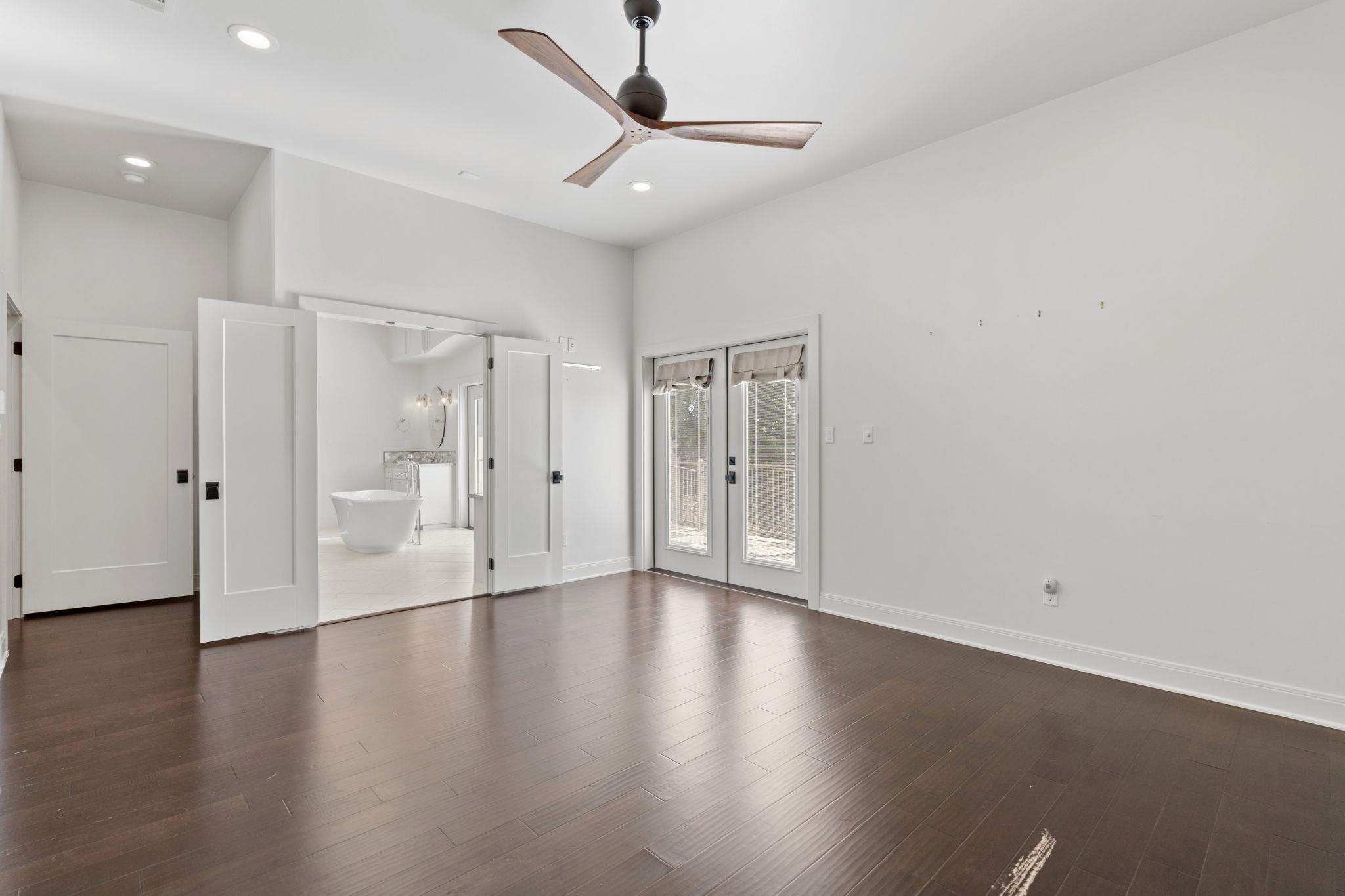 301 Twisted Oak Drive