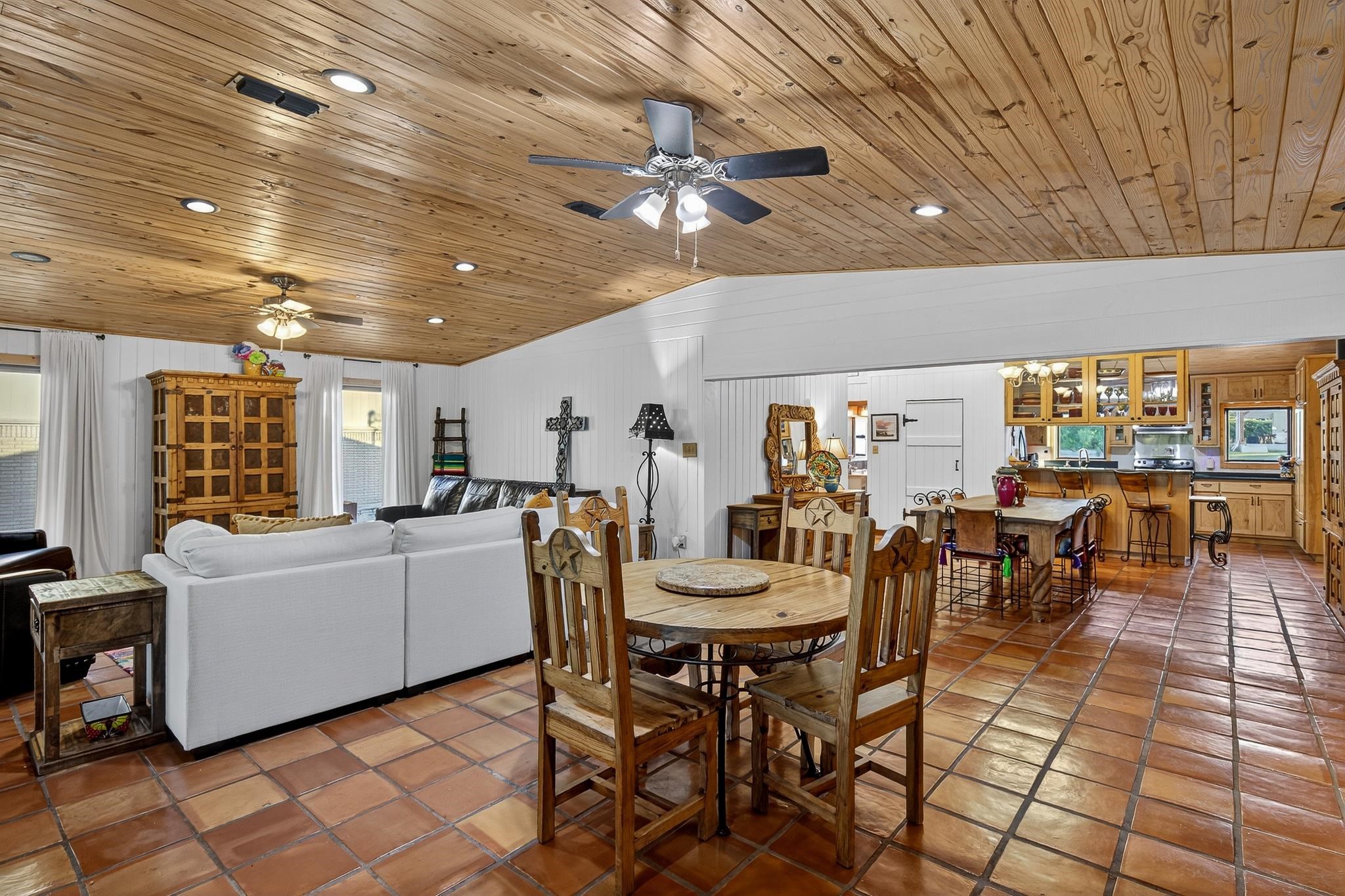 710 Sandy Harbor Drive