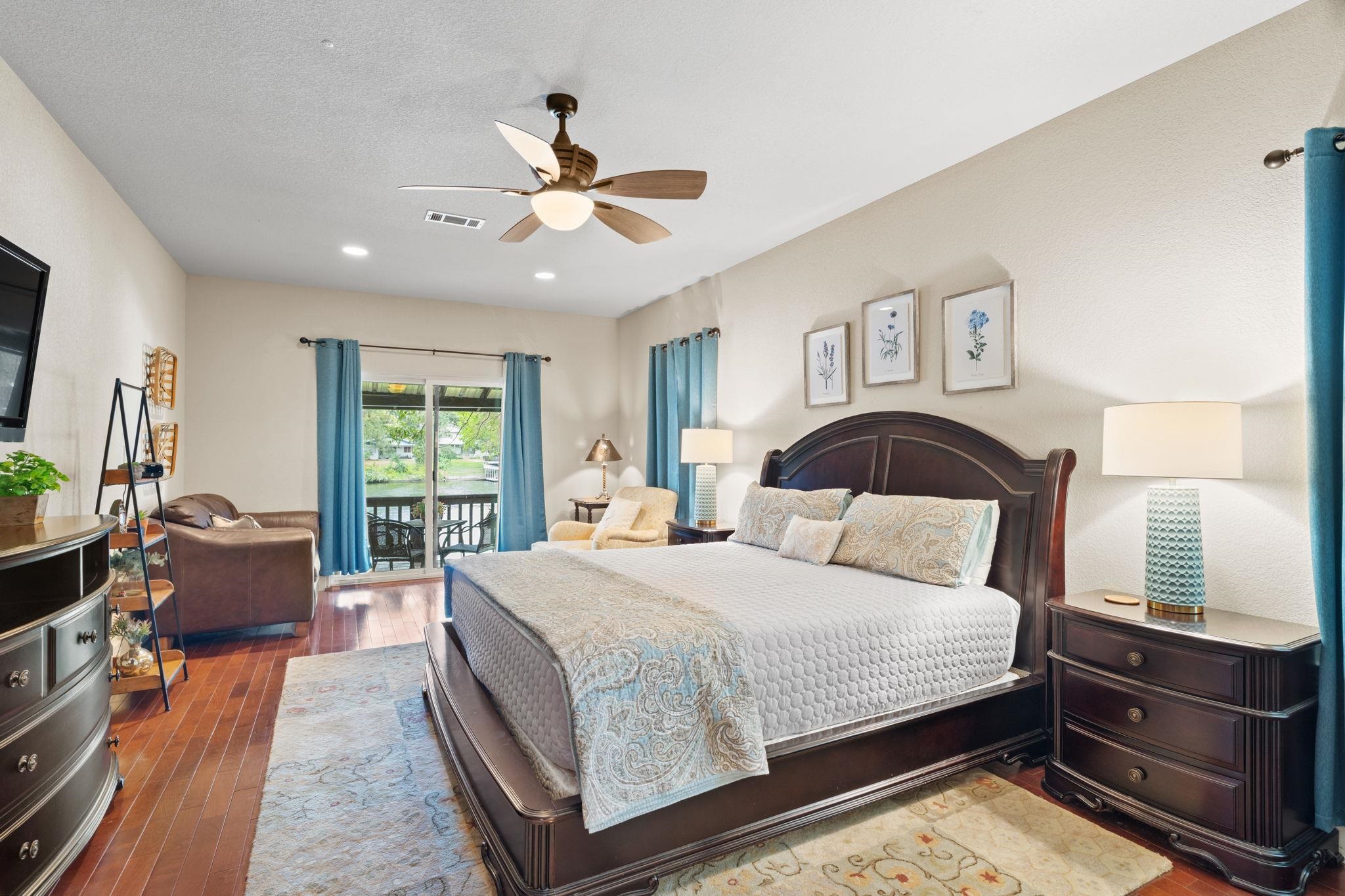 2530 Williams Lakeshore