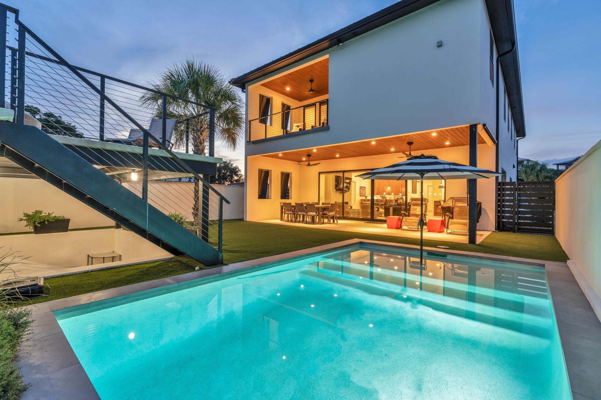 103 Cove East
