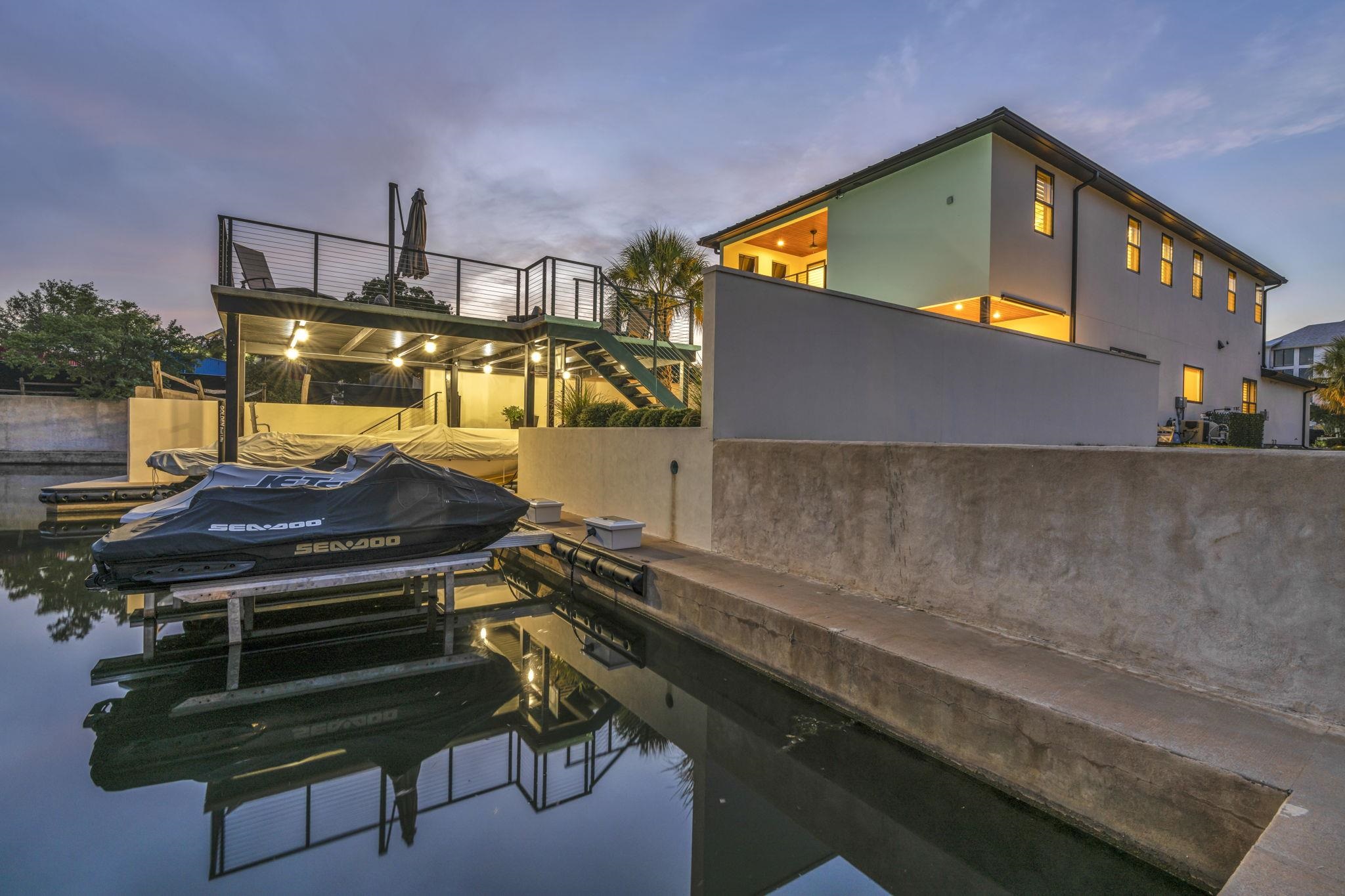 103 Cove East