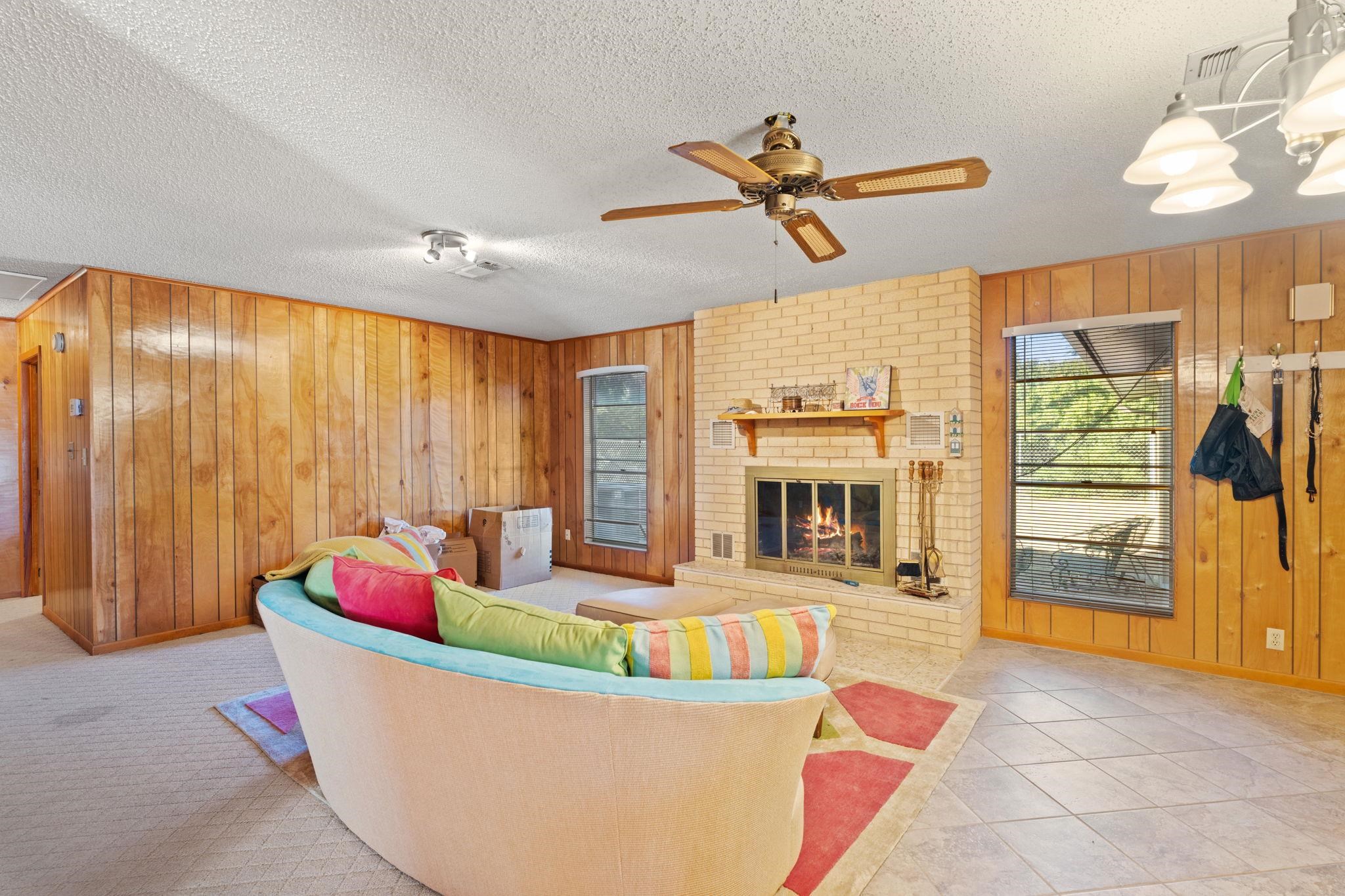 2510 Oak Trail